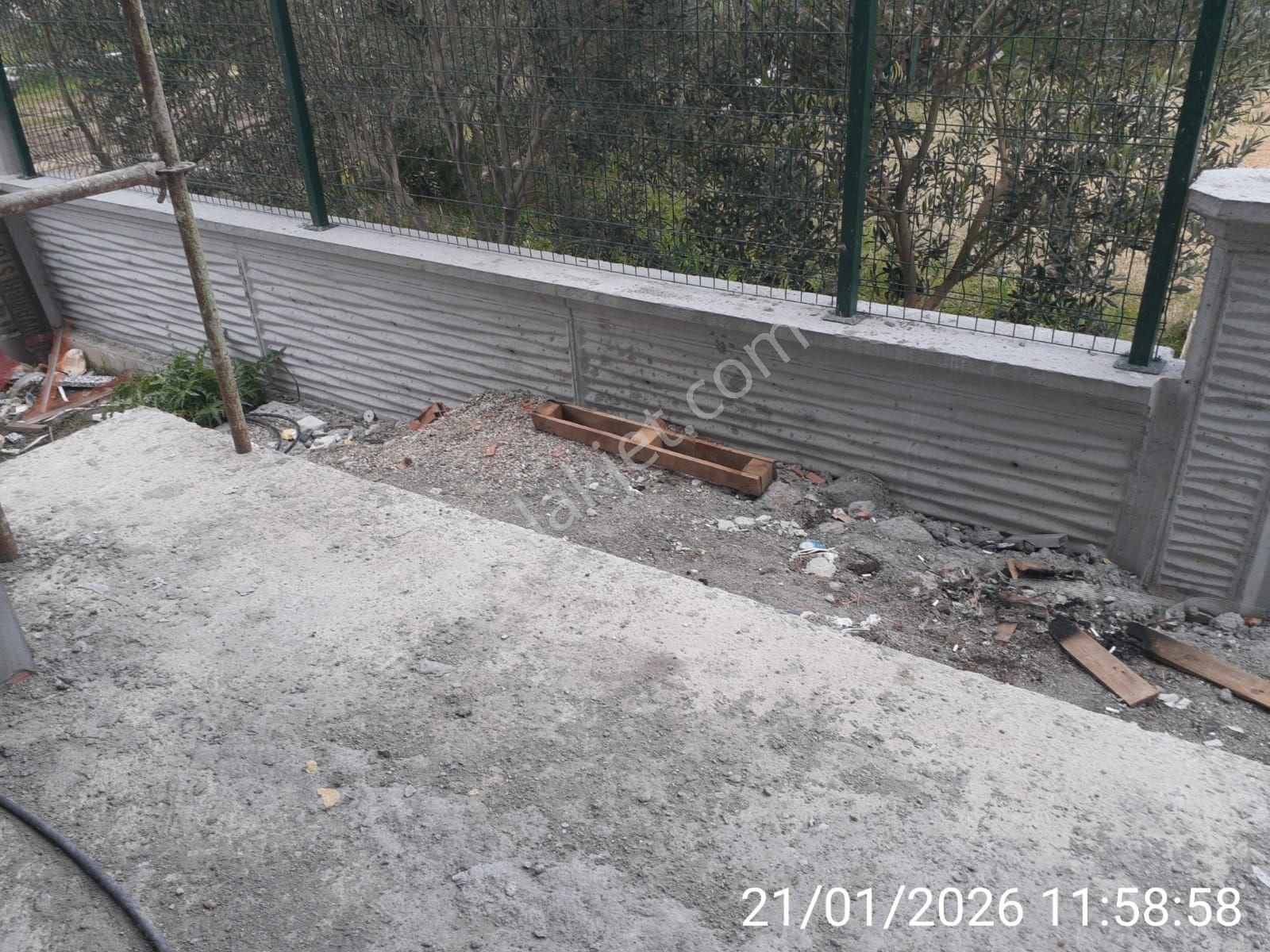 Taş Emlak'tan Altınova'da 3+1 Tripleks Villa - Görsel 16