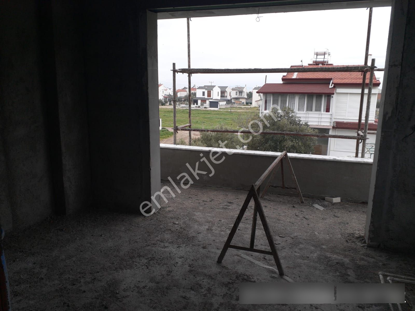 Taş Emlak'tan Altınova'da 3+1 Tripleks Villa - Görsel 18