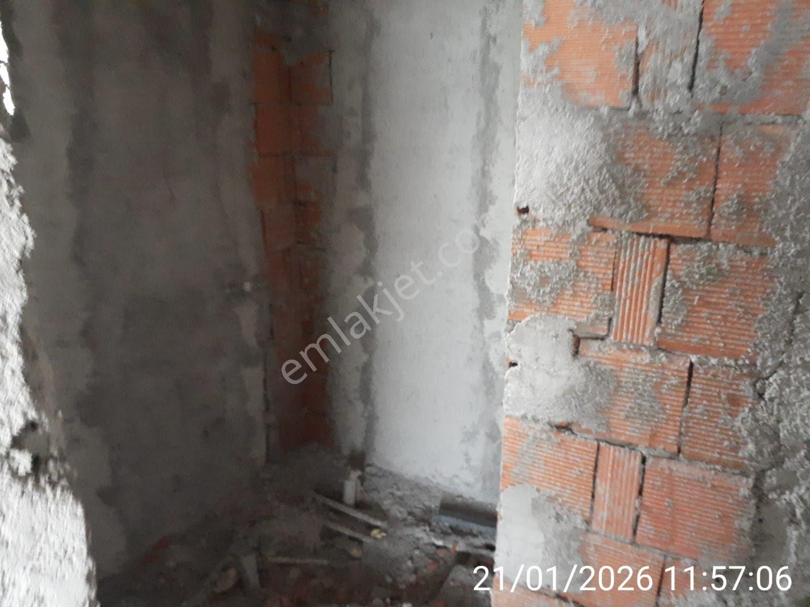 Taş Emlak'tan Altınova'da 3+1 Tripleks Villa - Görsel 24