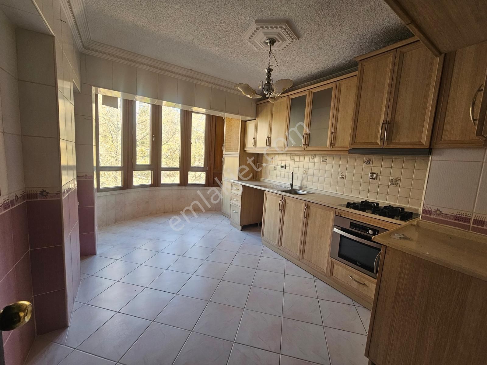 Şimşek Emlak'tan Ayvalı Da Seval Cd. Üzeri 275 M2 6+1 Dubleks - Görsel 6