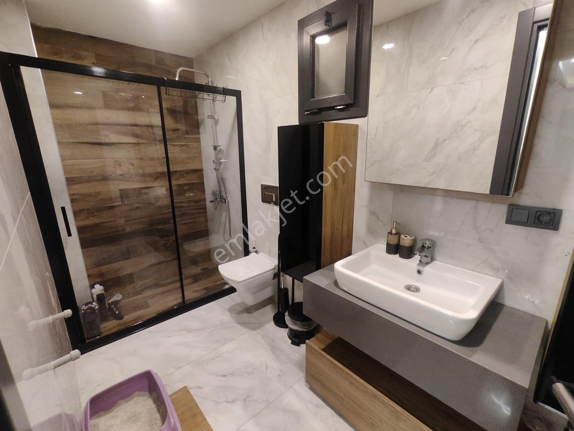 4 Tarafı Bahçeli 3 Havuzlu, Denize Yakın, Dubleks Villa - Görsel 21