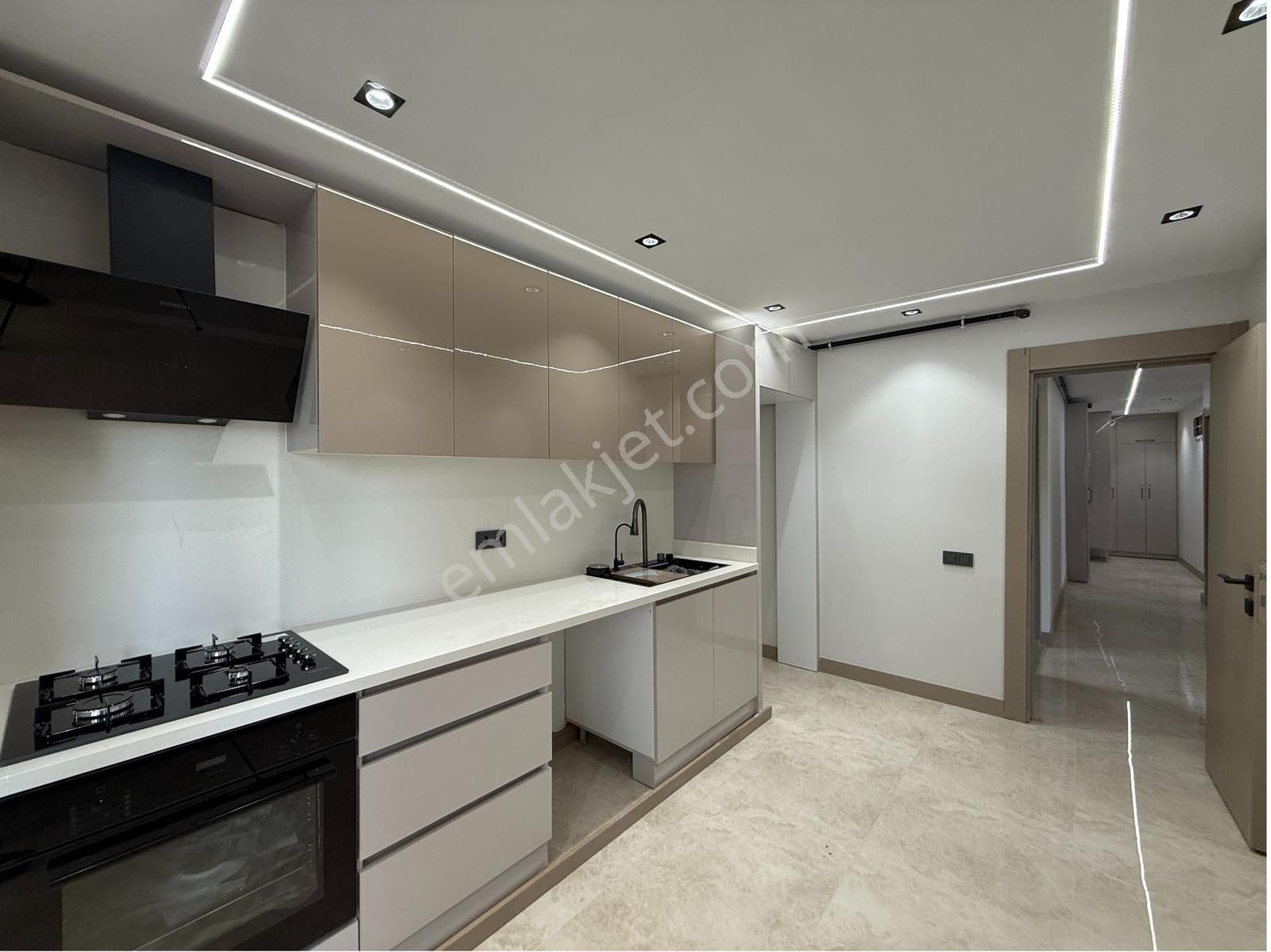 Gençlik Mahallesinde Sıfır 2+1 Daire - Görsel 2