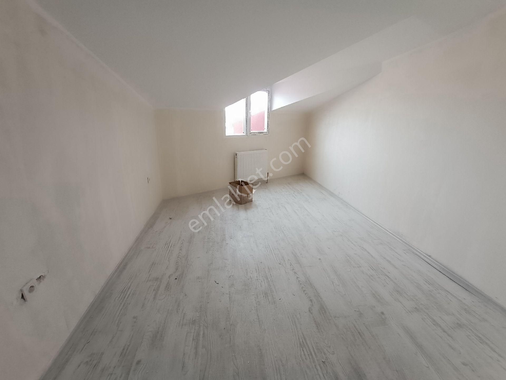 Avcilar Merkez Mah.yeni Bimada Kiralık Teras Kat - Görsel 3