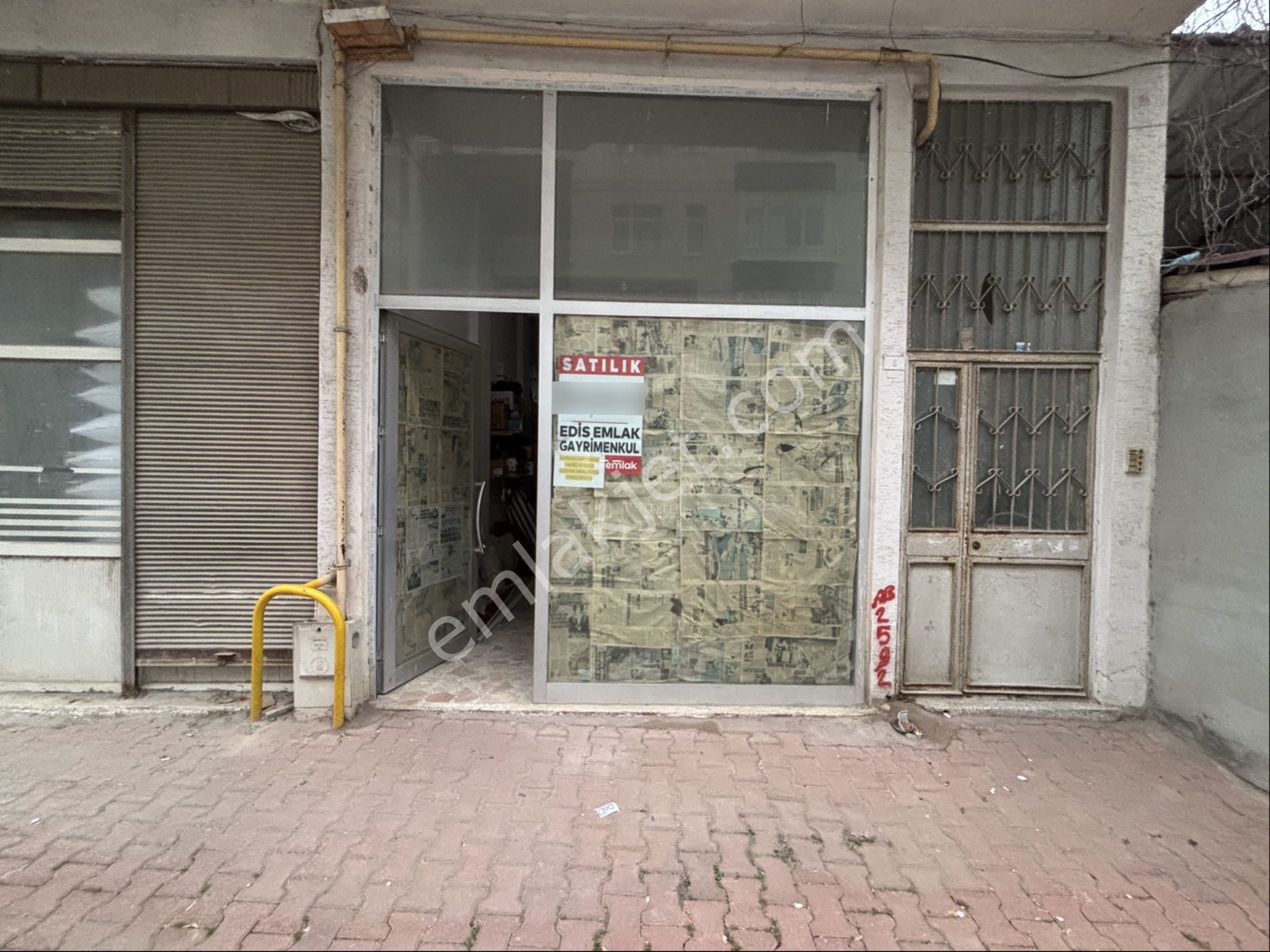 Küçükpazar’a Yürüme Mesafesinde Satılık Dükkan - Görsel 3