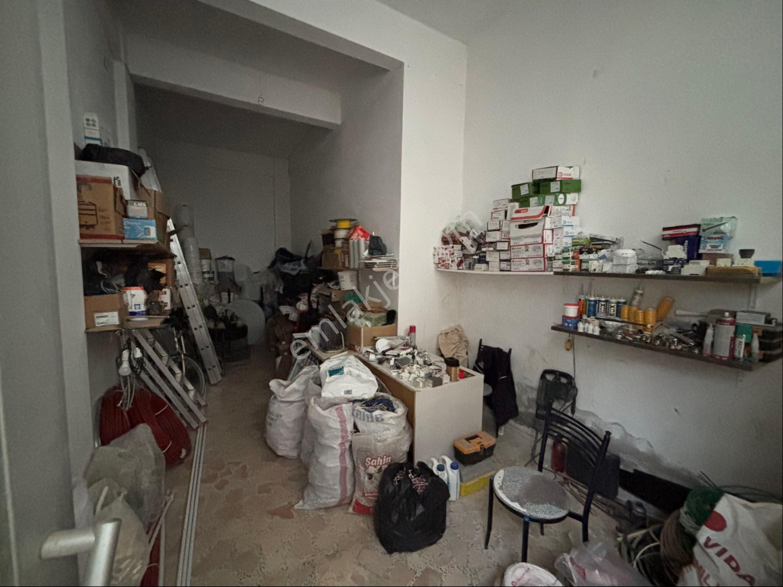 Küçükpazar’a Yürüme Mesafesinde Satılık Dükkan - Görsel 15