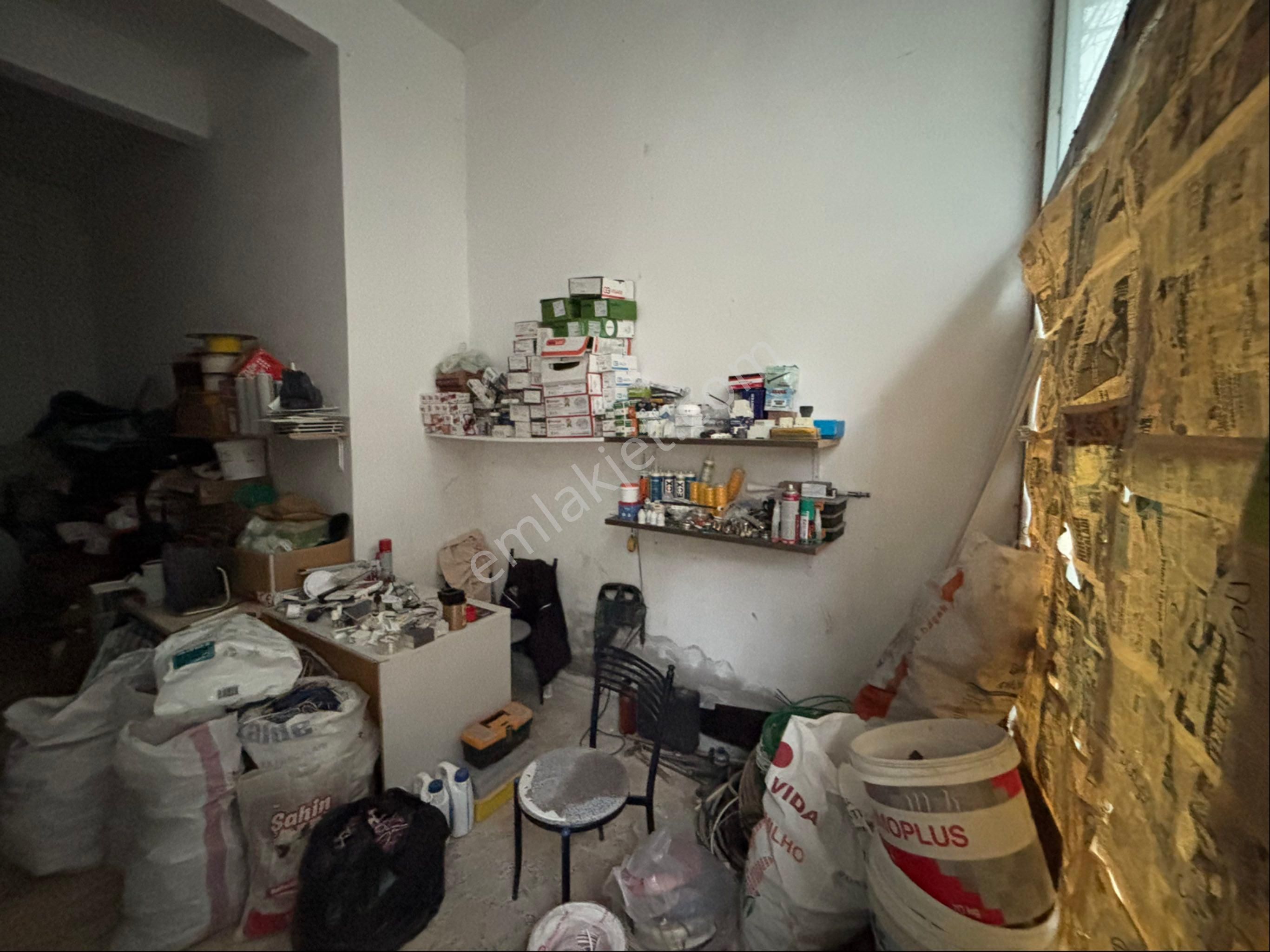 Küçükpazar’a Yürüme Mesafesinde Satılık Dükkan - Görsel 16