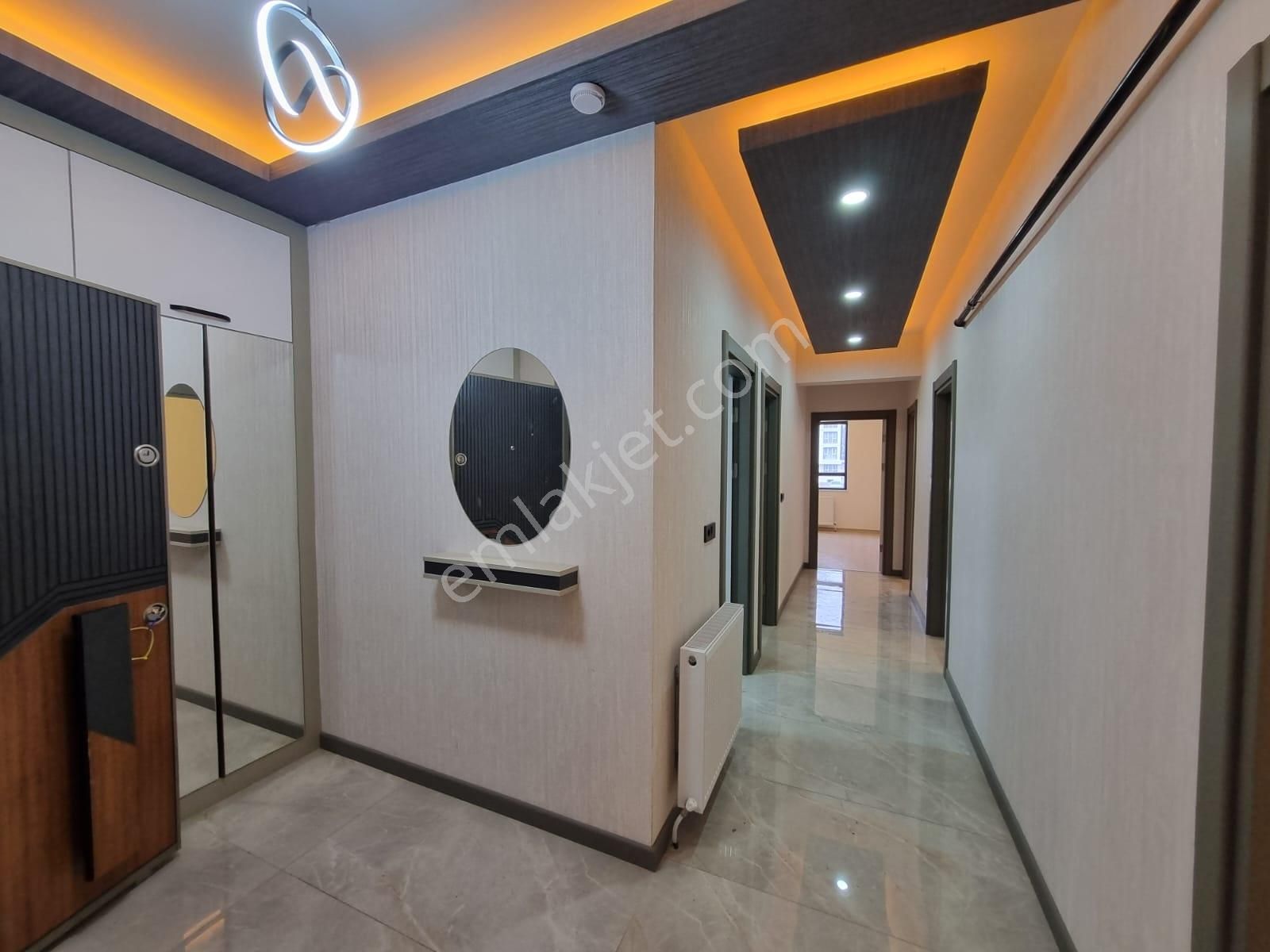 Yenikent Mustafa Kemal Mah.de Lüks Satılık 3+1 Daireler - Görsel 6