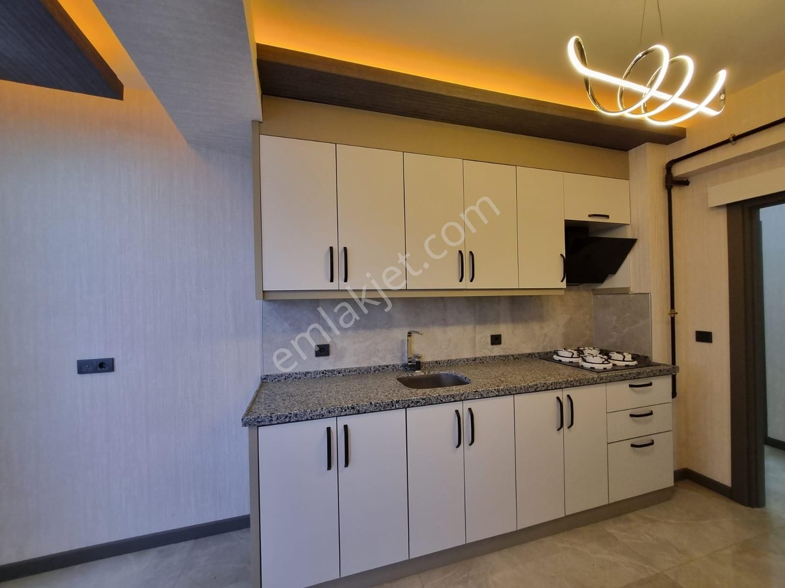 Yenikent Mustafa Kemal Mah.de Lüks Satılık 3+1 Daireler - Görsel 4