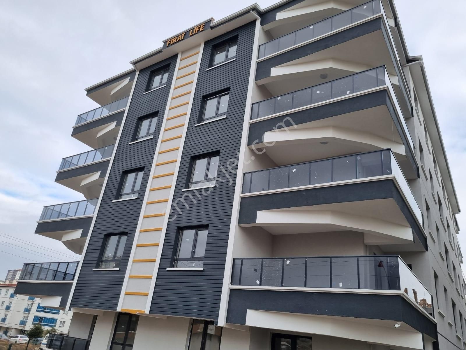 Yenikent Mustafa Kemal Mah.de Lüks Satılık 3+1 Daireler - Görsel 21