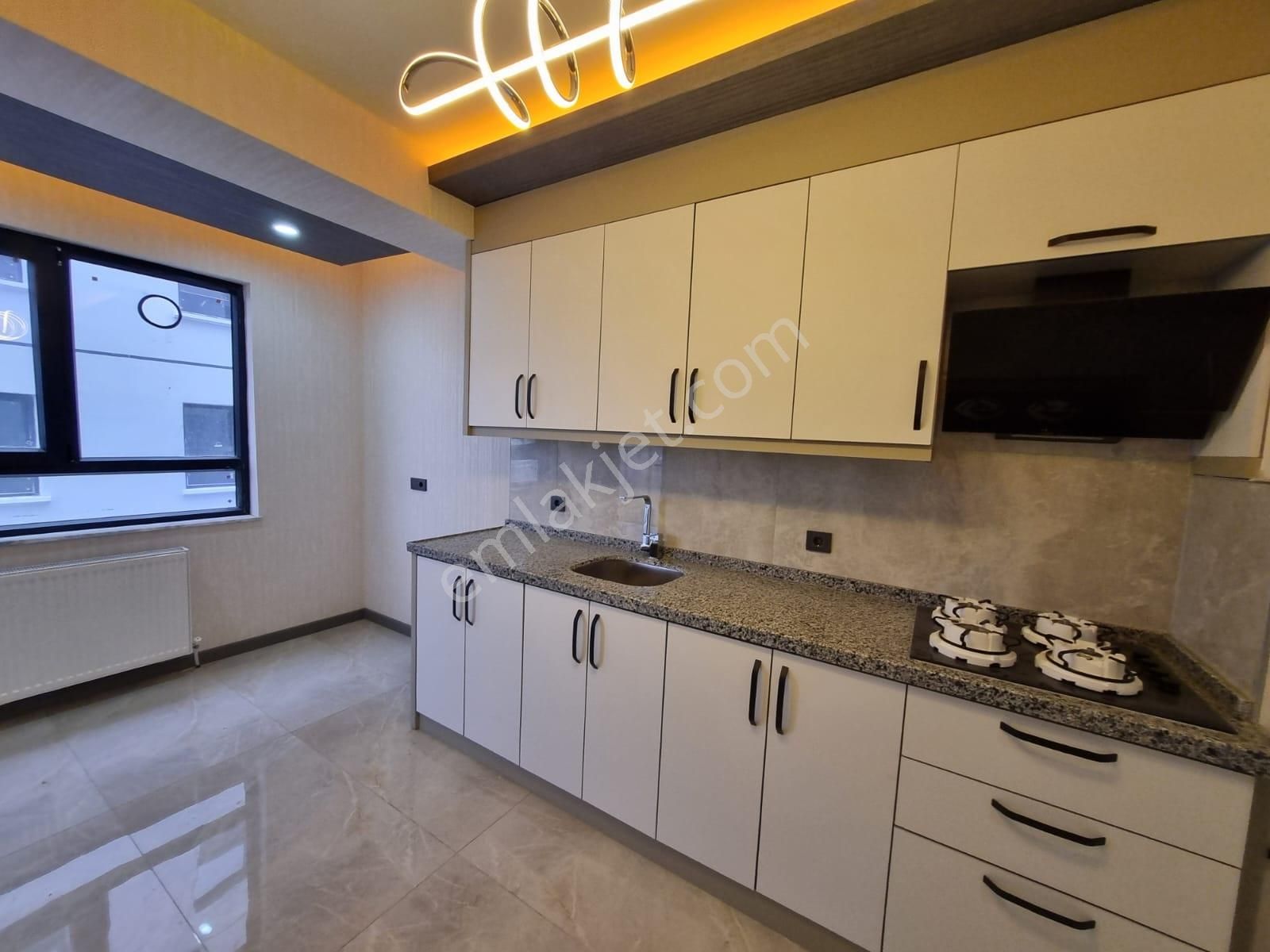 Yenikent Mustafa Kemal Mah.de Lüks Satılık 3+1 Daireler - Görsel 15