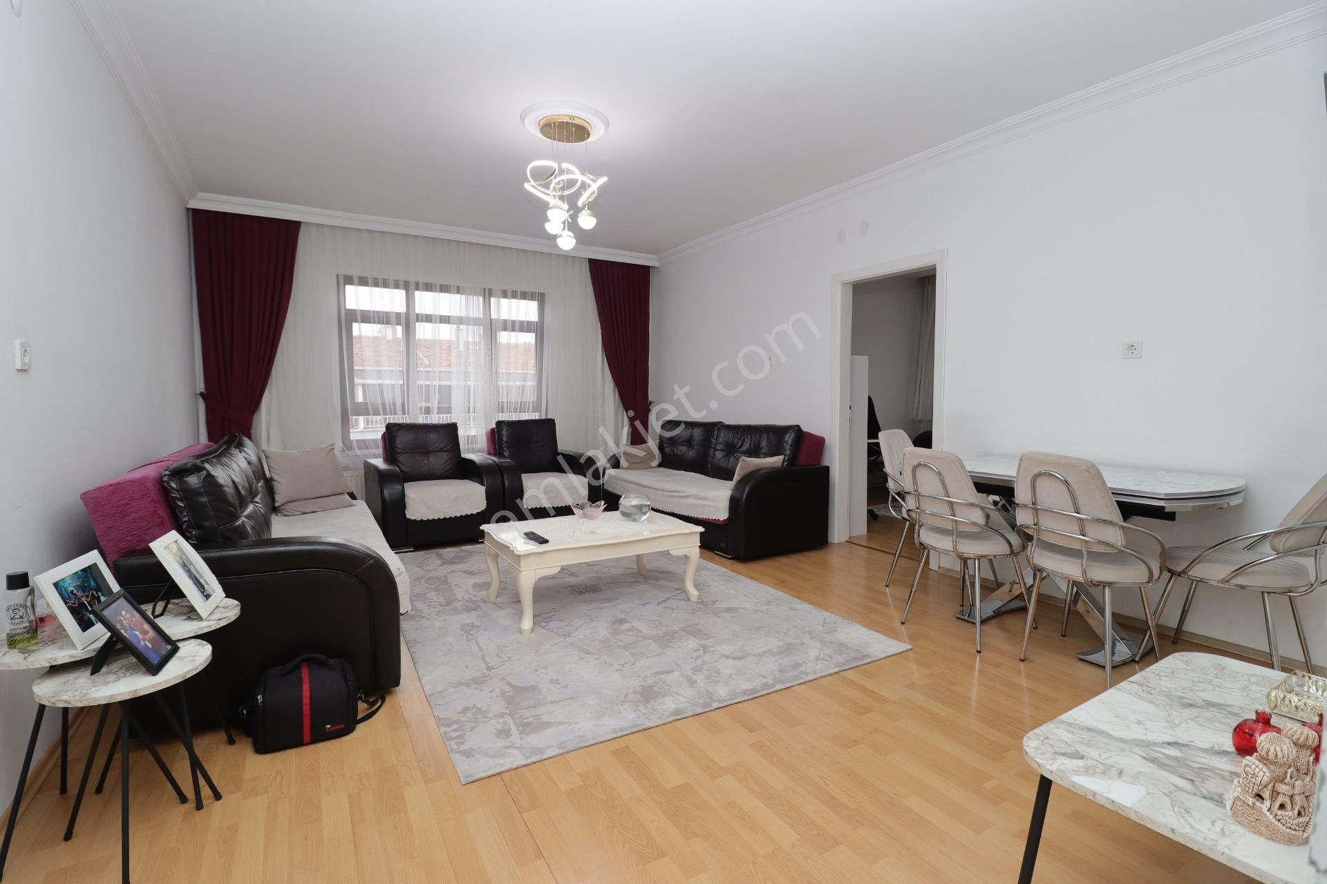 Akif'ten Etimesgut Elvan'da Ön Cephe Önü Açık 3+1 Satılık Daire - Görsel 3