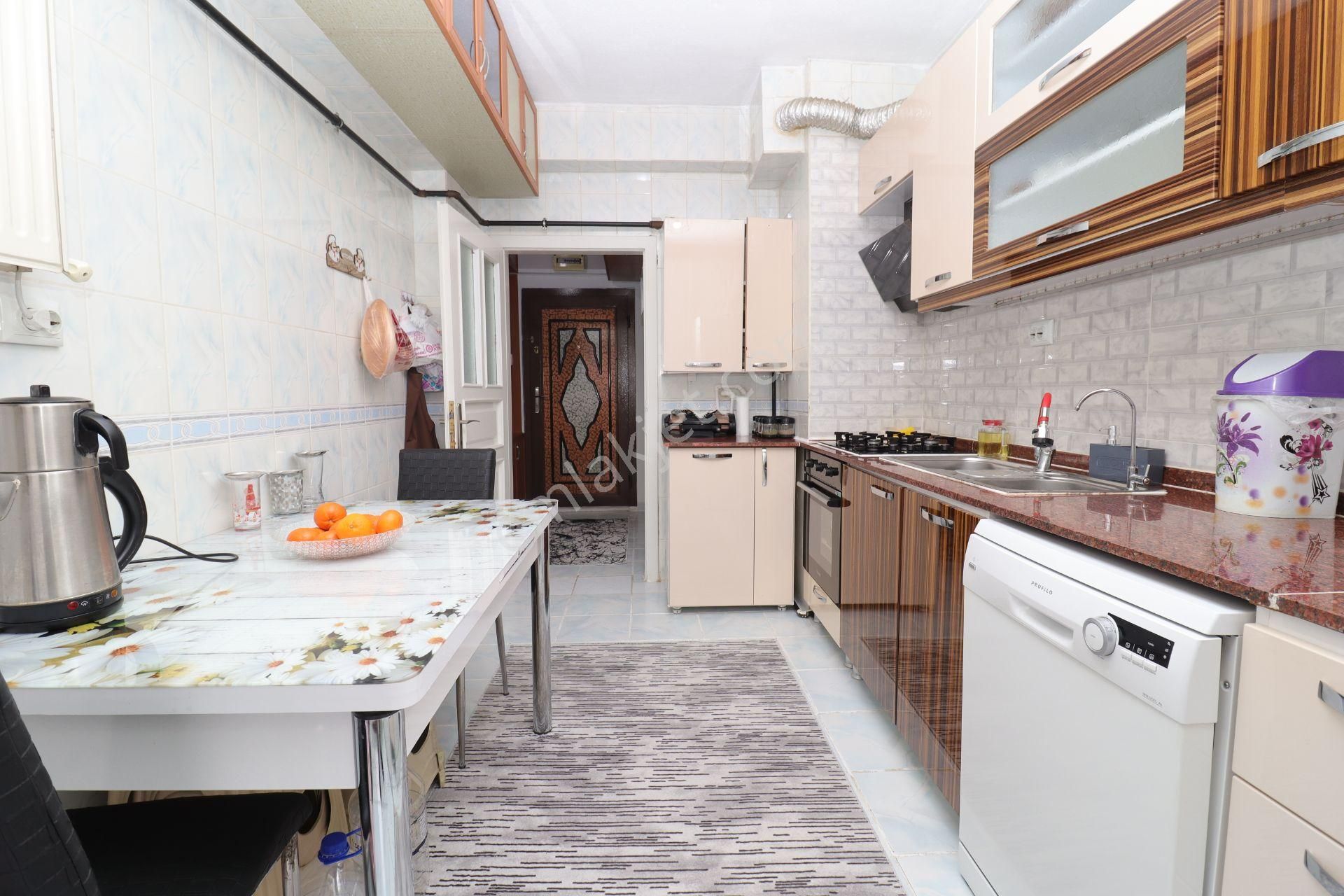 Akif'ten Etimesgut Elvan'da Ön Cephe Önü Açık 3+1 Satılık Daire - Görsel 14