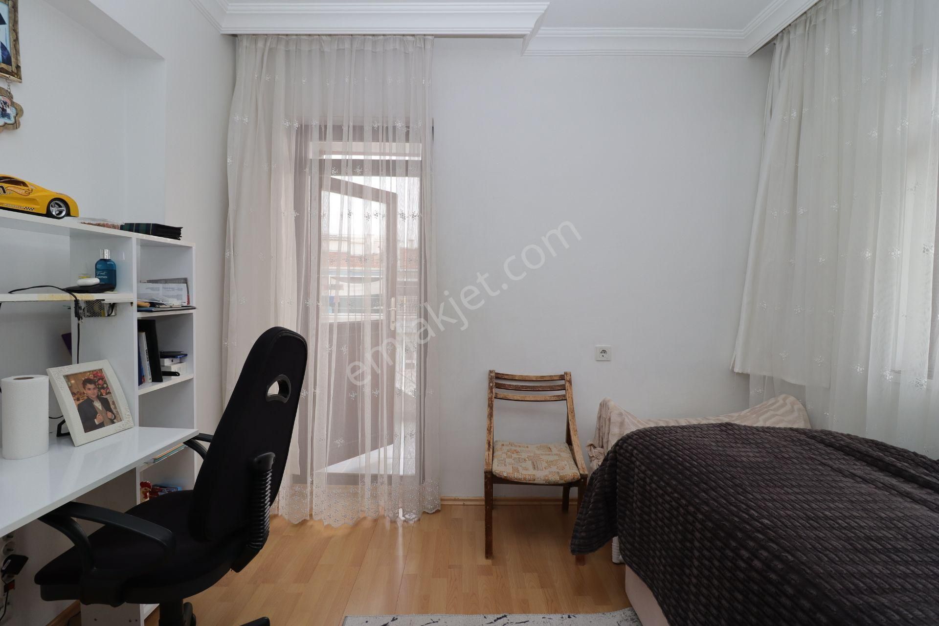 Akif'ten Etimesgut Elvan'da Ön Cephe Önü Açık 3+1 Satılık Daire - Görsel 5