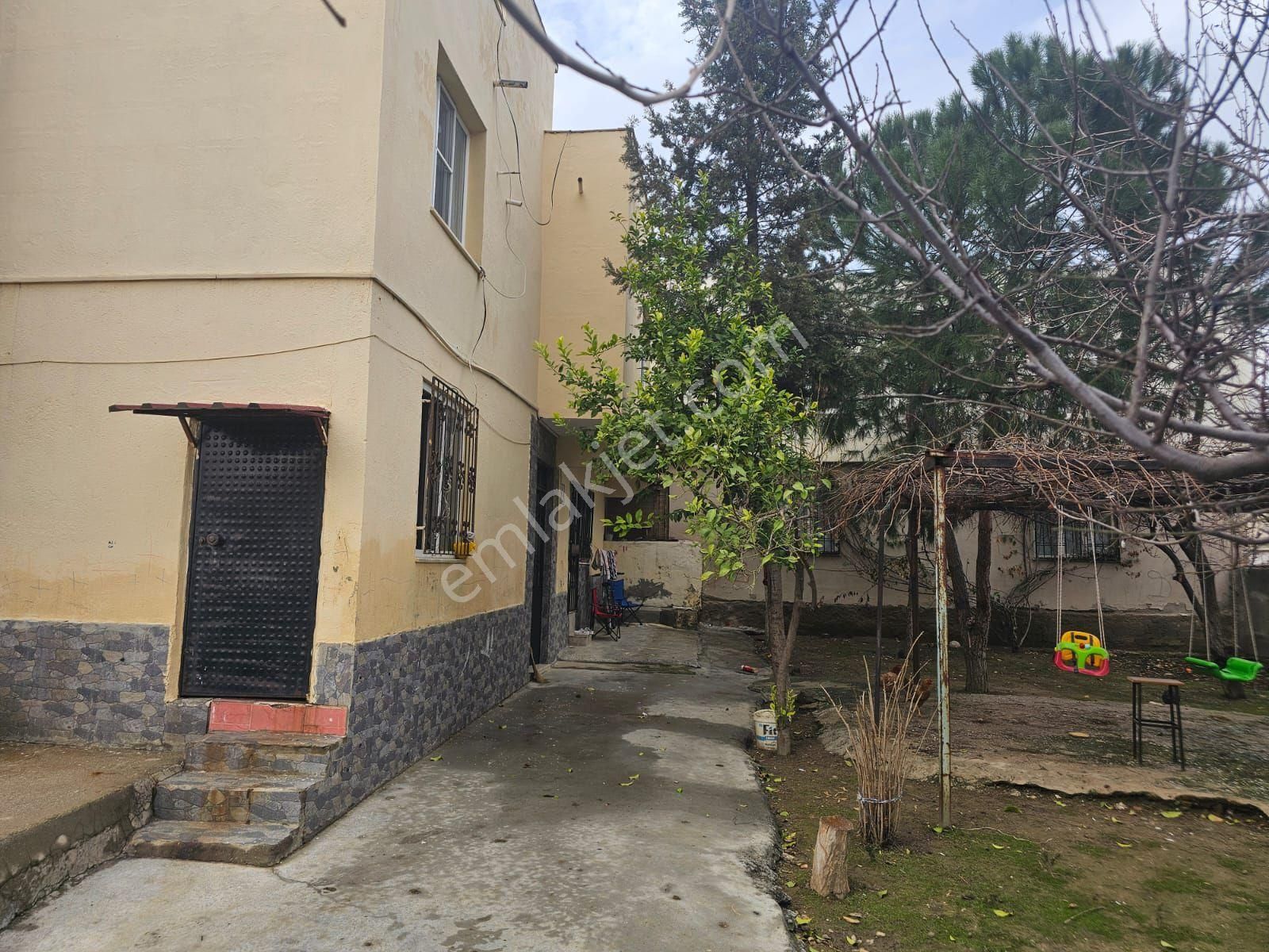 Era'dan Aydın Ovaeymirde 515 M² Bahçeli 2 Katlı Müstakil Ev - Görsel 2
