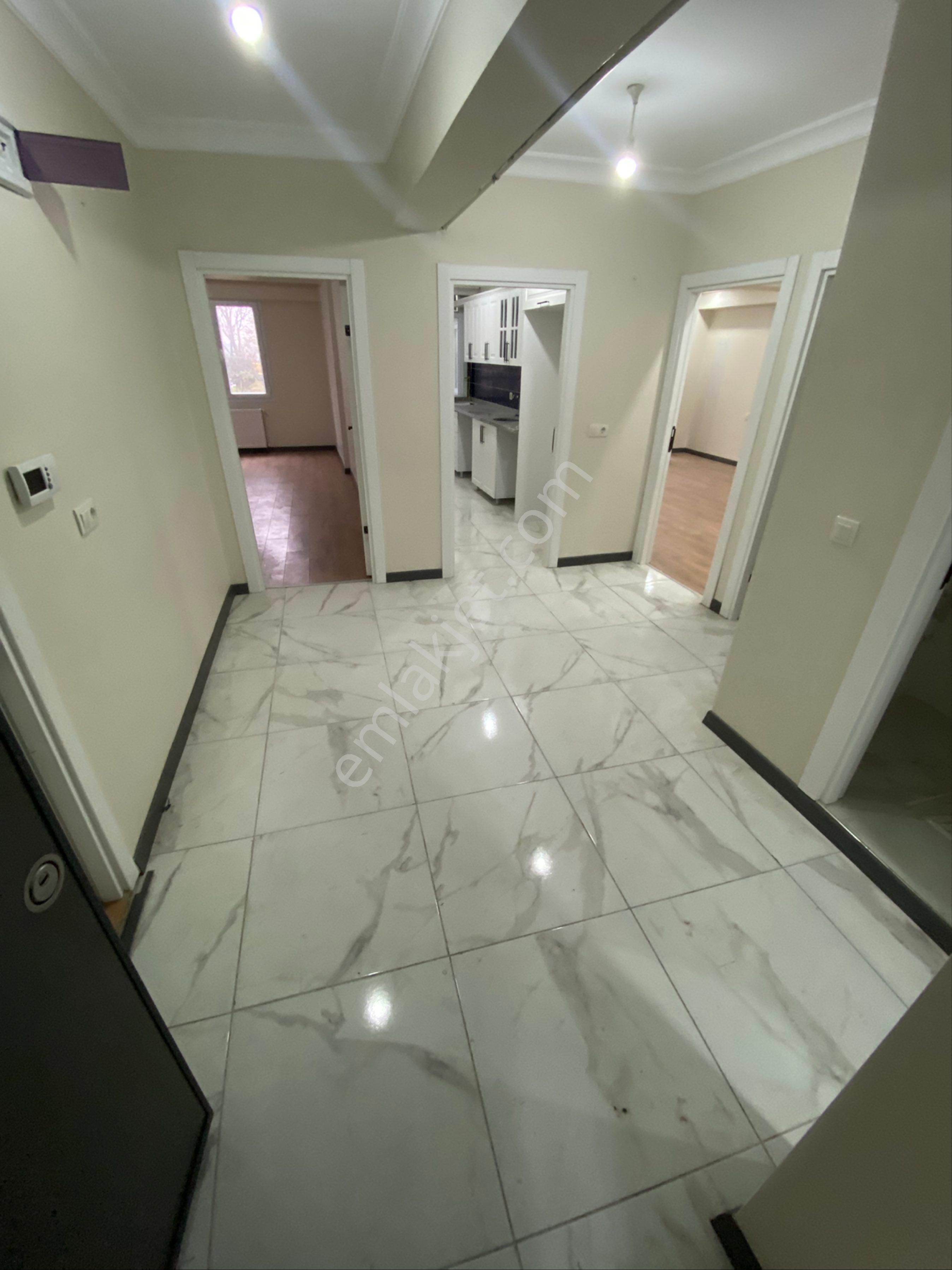 Satılık 3 + 1 Ara Kat Daire - Görsel 5