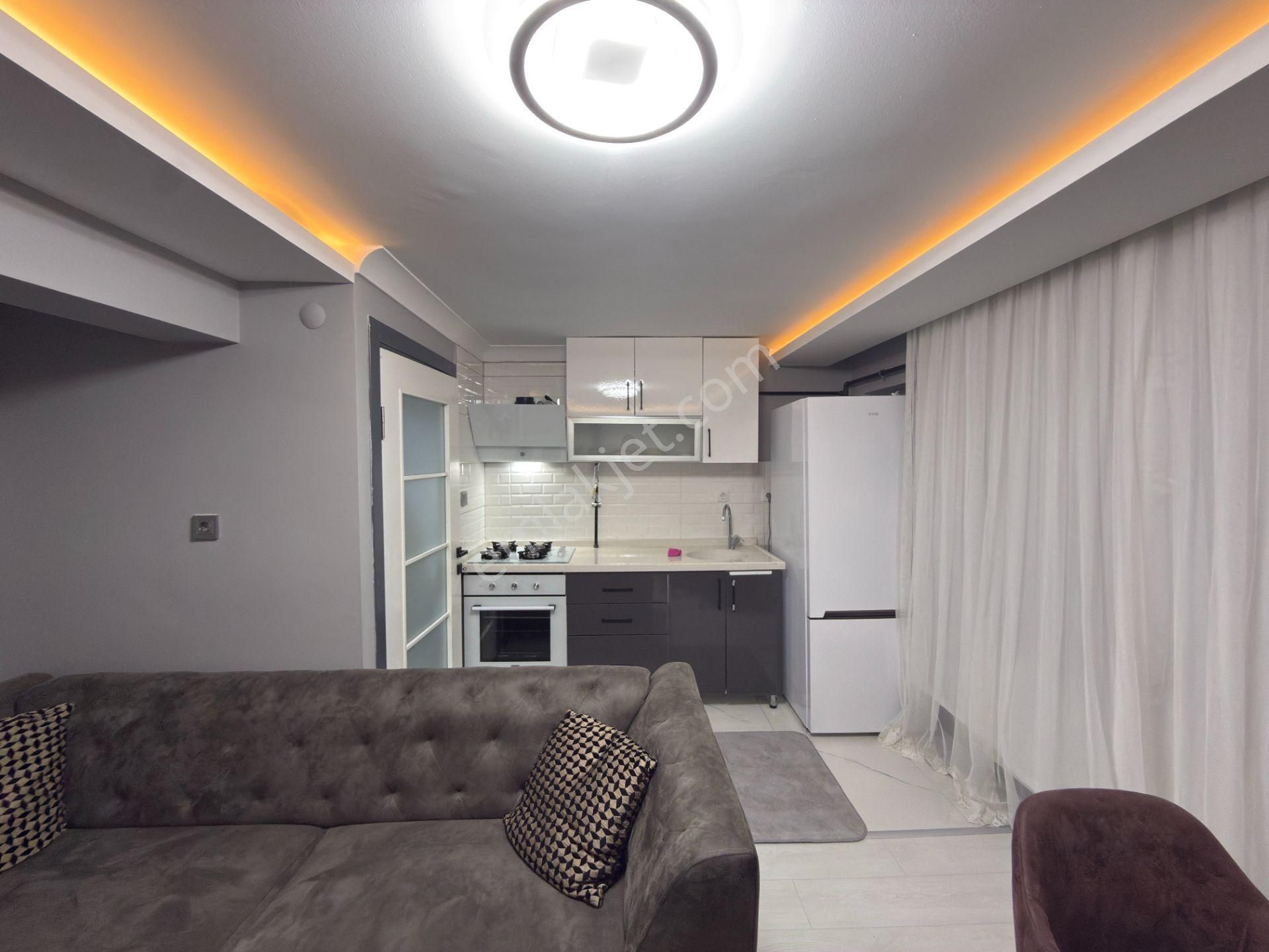 Ufuk Kılıç Emlak'tan Pursaklar Merkez'de 1+1 Full Yapılı Asansörlü Daire - Görsel 3