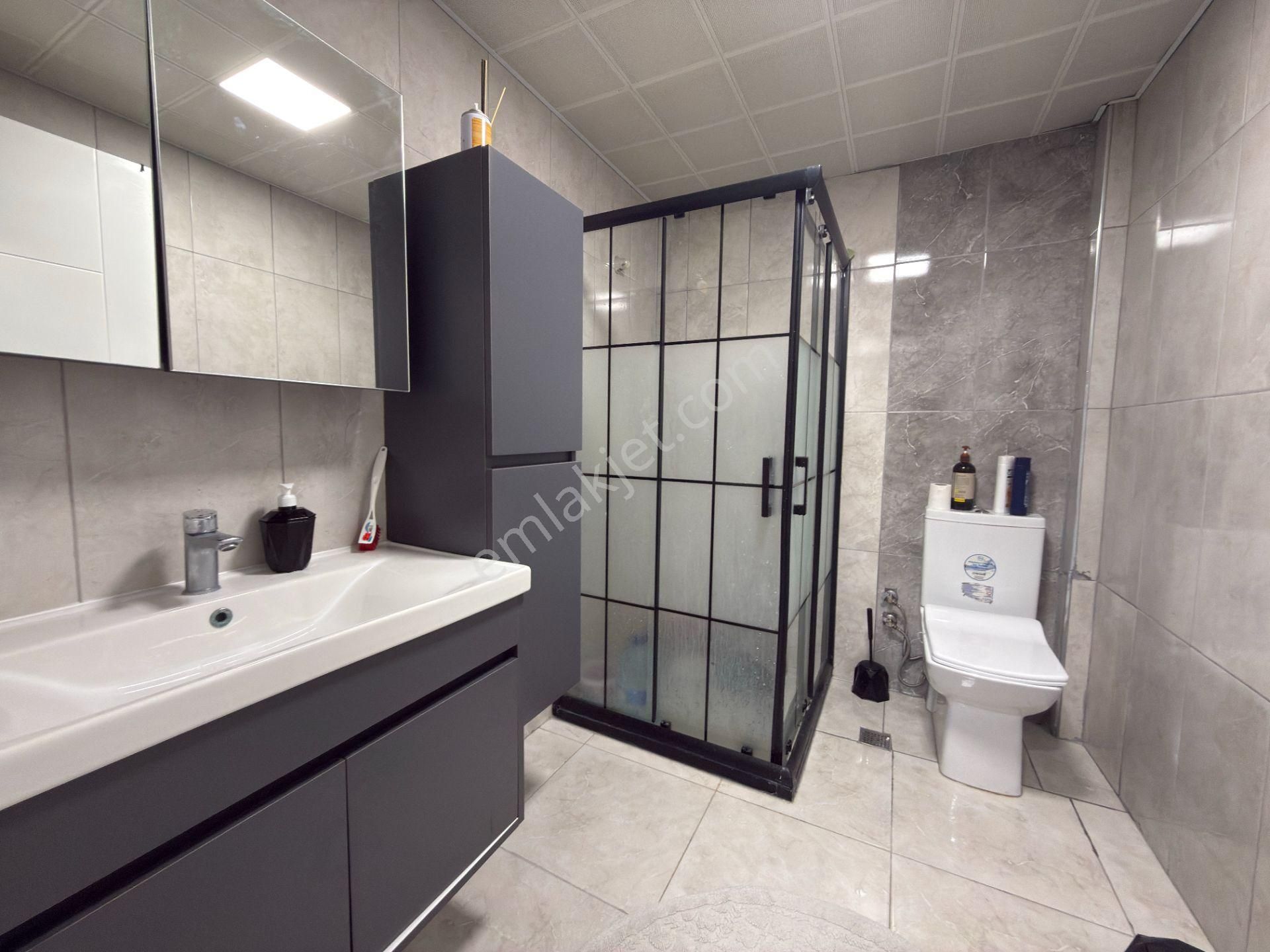 Ufuk Kılıç Emlak'tan Pursaklar Merkez'de 1+1 Full Yapılı Asansörlü Daire - Görsel 19