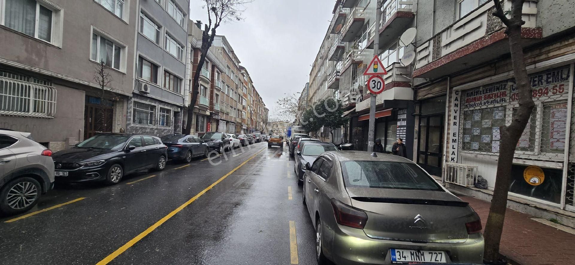 Fındıkzade Ahmet Vefik Paşada Kiralık Üç Katlı Komple İş Yeri Ve Daire Kiralık Ada Emlaktan - Görsel 11