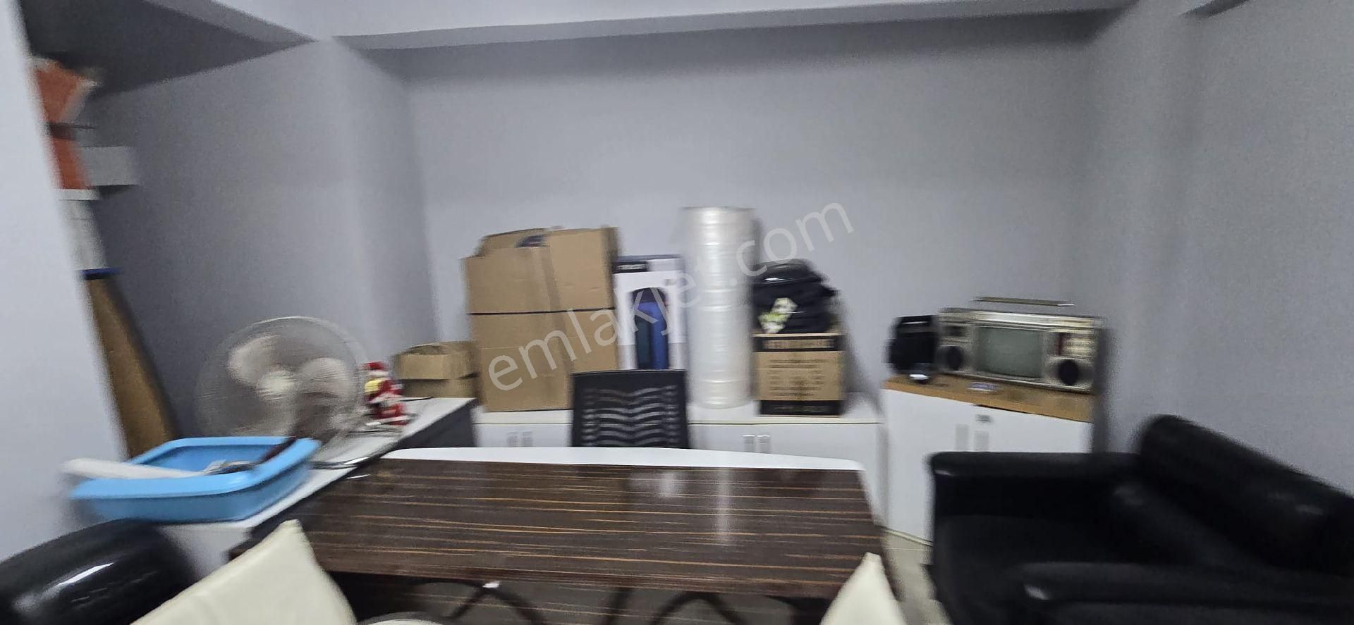 Fındıkzade Ahmet Vefik Paşada Kiralık Üç Katlı Komple İş Yeri Ve Daire Kiralık Ada Emlaktan - Görsel 6