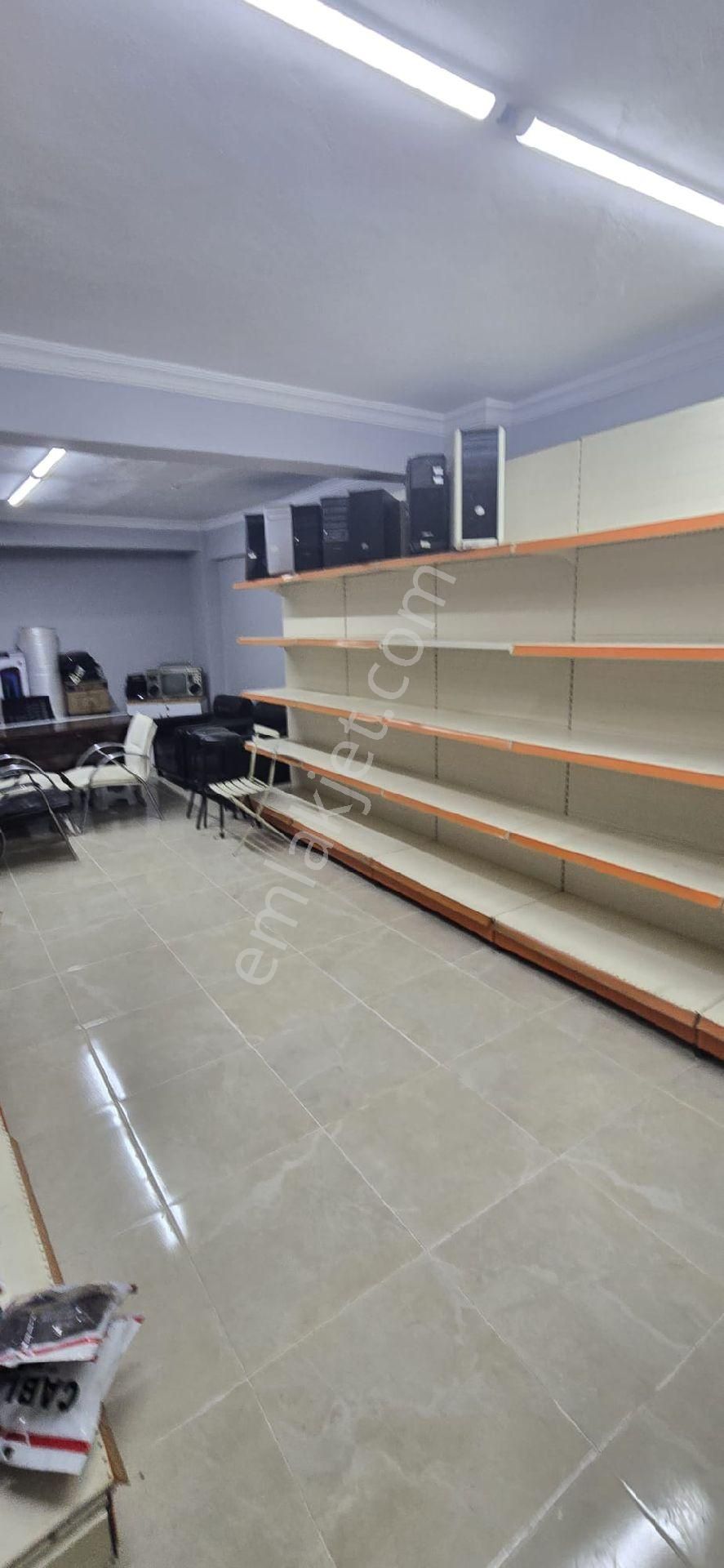 Fındıkzade Ahmet Vefik Paşada Kiralık Üç Katlı Komple İş Yeri Ve Daire Kiralık Ada Emlaktan - Görsel 13