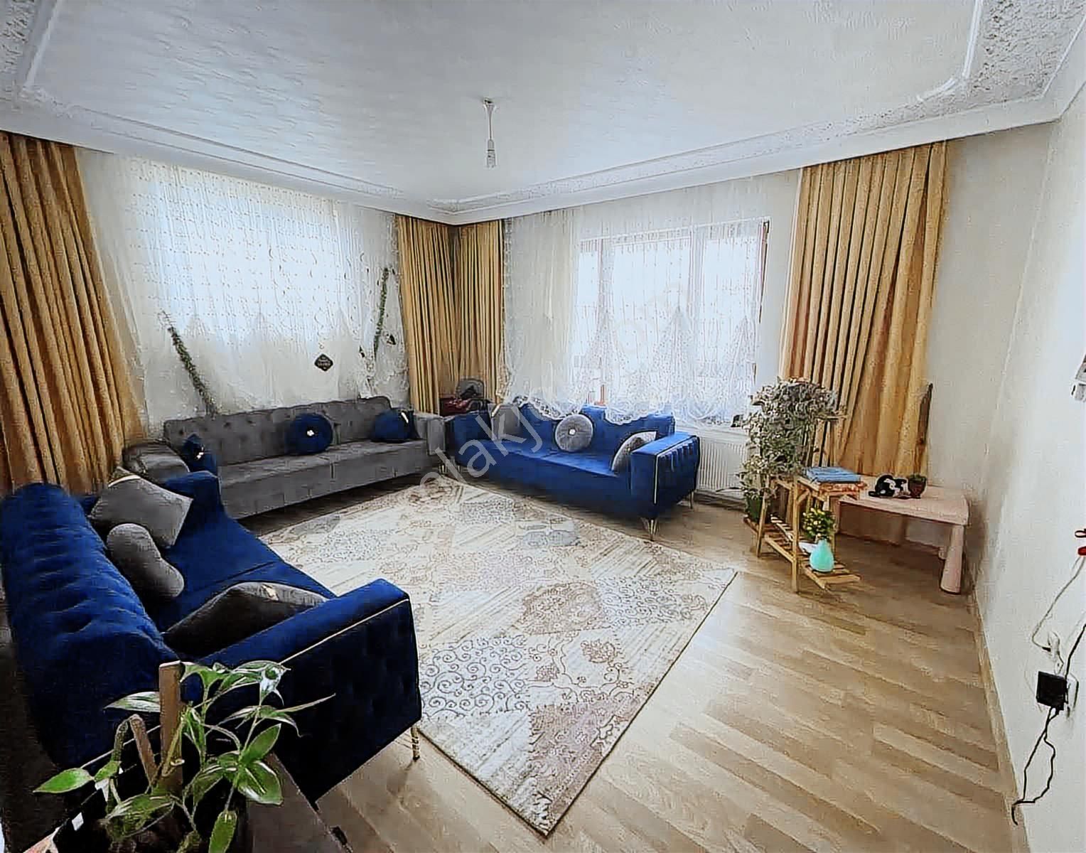 Yatırım Emlak'tan Eyüp Cami Mevki Ful Yapılı Asansörlü Geniş 3+1 - Görsel 13