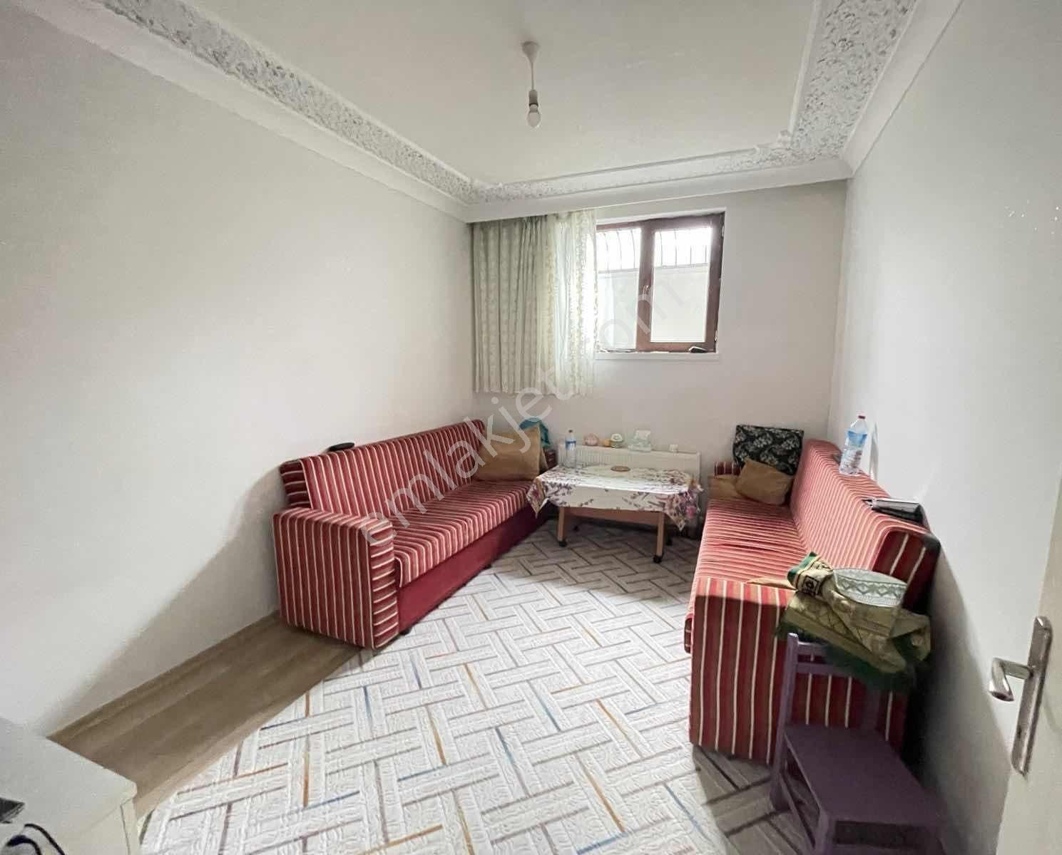 Yatırım Emlak'tan Eyüp Cami Mevki Ful Yapılı Asansörlü Geniş 3+1 - Görsel 12