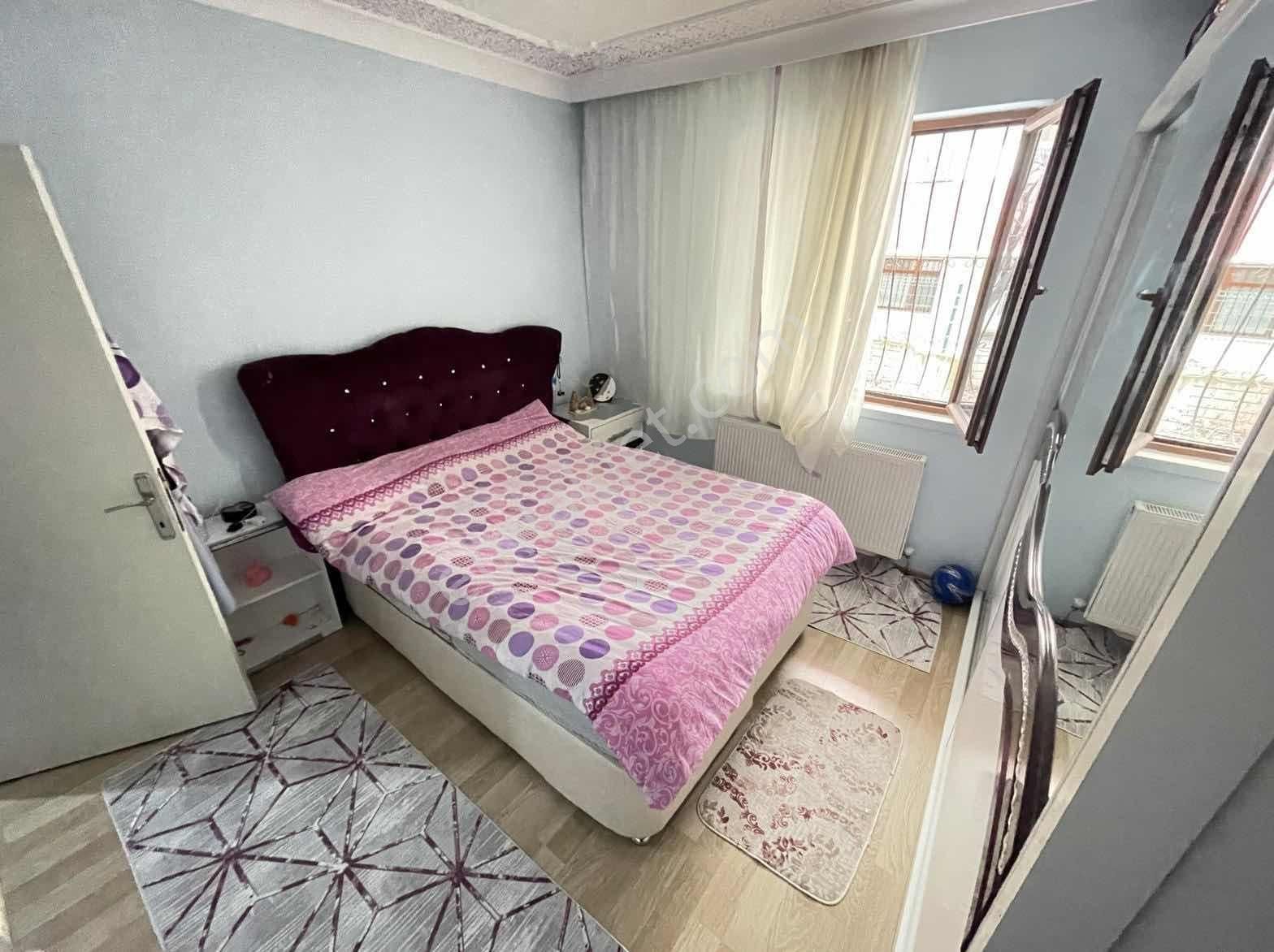 Yatırım Emlak'tan Eyüp Cami Mevki Ful Yapılı Asansörlü Geniş 3+1 - Görsel 28