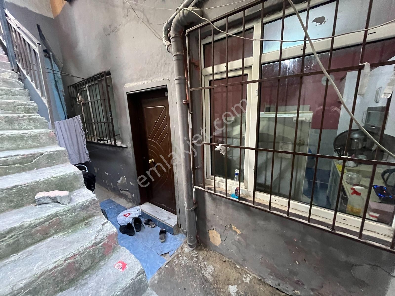 Erarslandan 1+1 Daire Ayrı Girişli 70m2 Bodrum Kat Hastane Yanı - Görsel 14