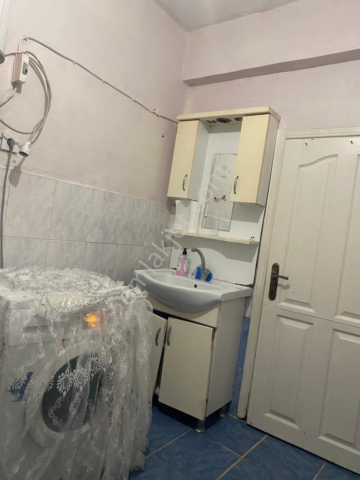 Erarslandan 1+1 Daire Ayrı Girişli 70m2 Bodrum Kat Hastane Yanı - Görsel 3