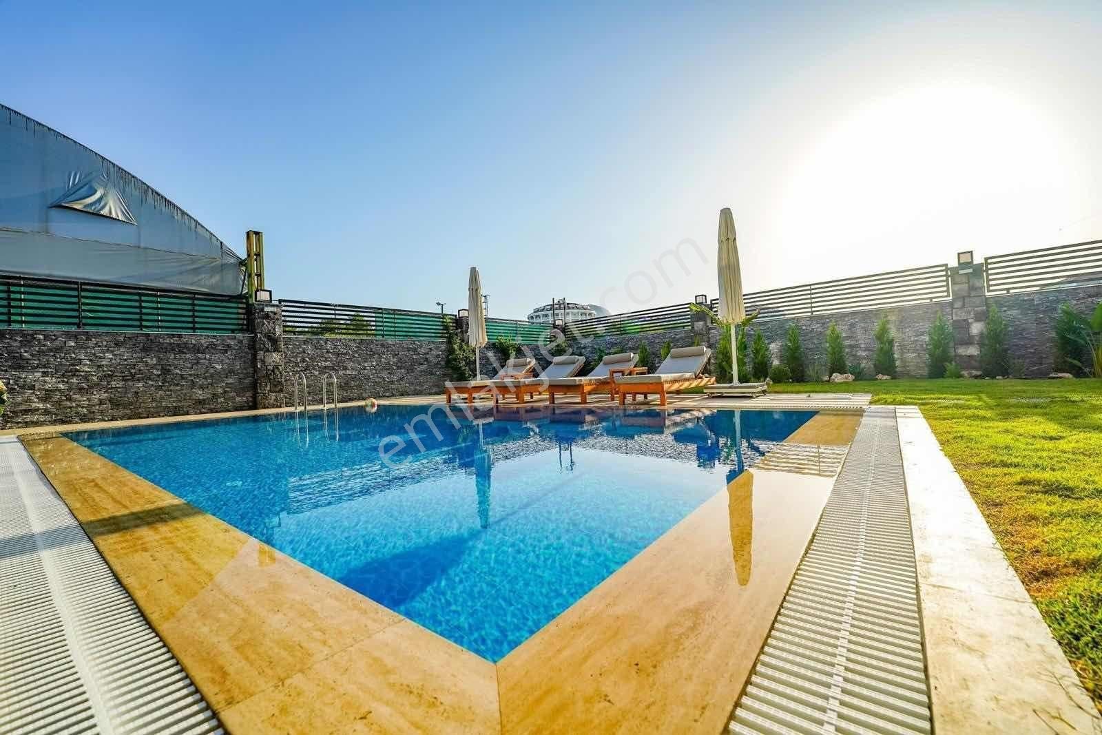 Sidede Denize 500m Ultra Lüks Tam Müstakil 7+1 Tripleks Villa - Görsel 20