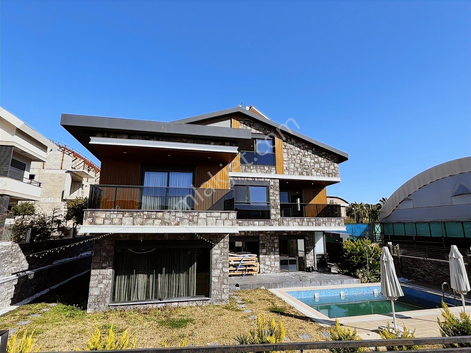 Sidede Denize 500m Ultra Lüks Tam Müstakil 7+1 Tripleks Villa - Görsel 6