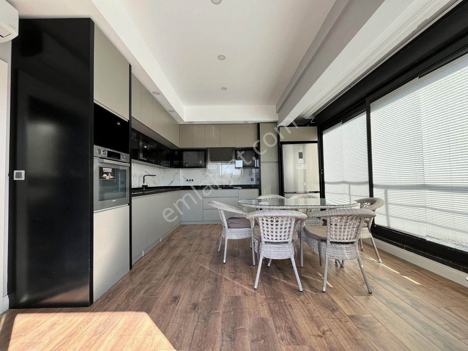 Sidede Denize 500m Ultra Lüks Tam Müstakil 7+1 Tripleks Villa - Görsel 14