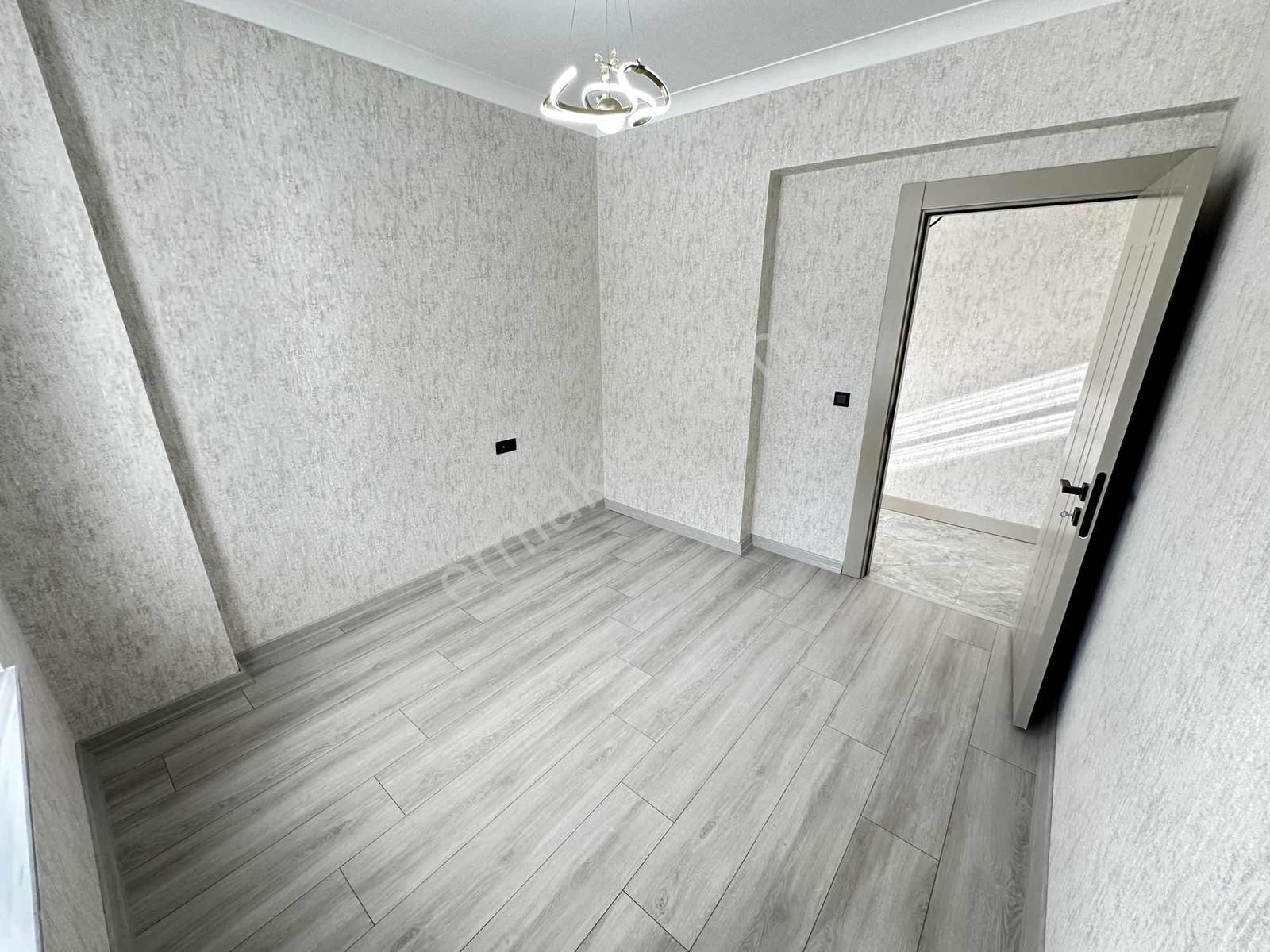 Eryaman Susuzda Kapalı Otoparklı Sıfır 4+1 - Görsel 15