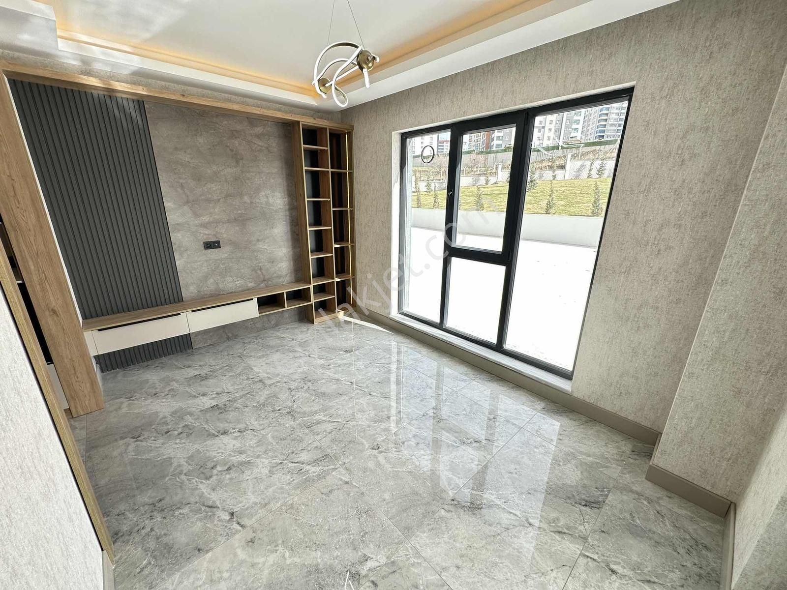 Eryaman Susuzda Kapalı Otoparklı Sıfır 4+1 - Görsel 18