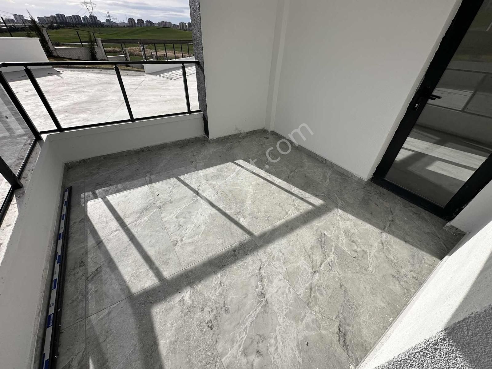 Eryaman Susuzda Kapalı Otoparklı Sıfır 4+1 - Görsel 17