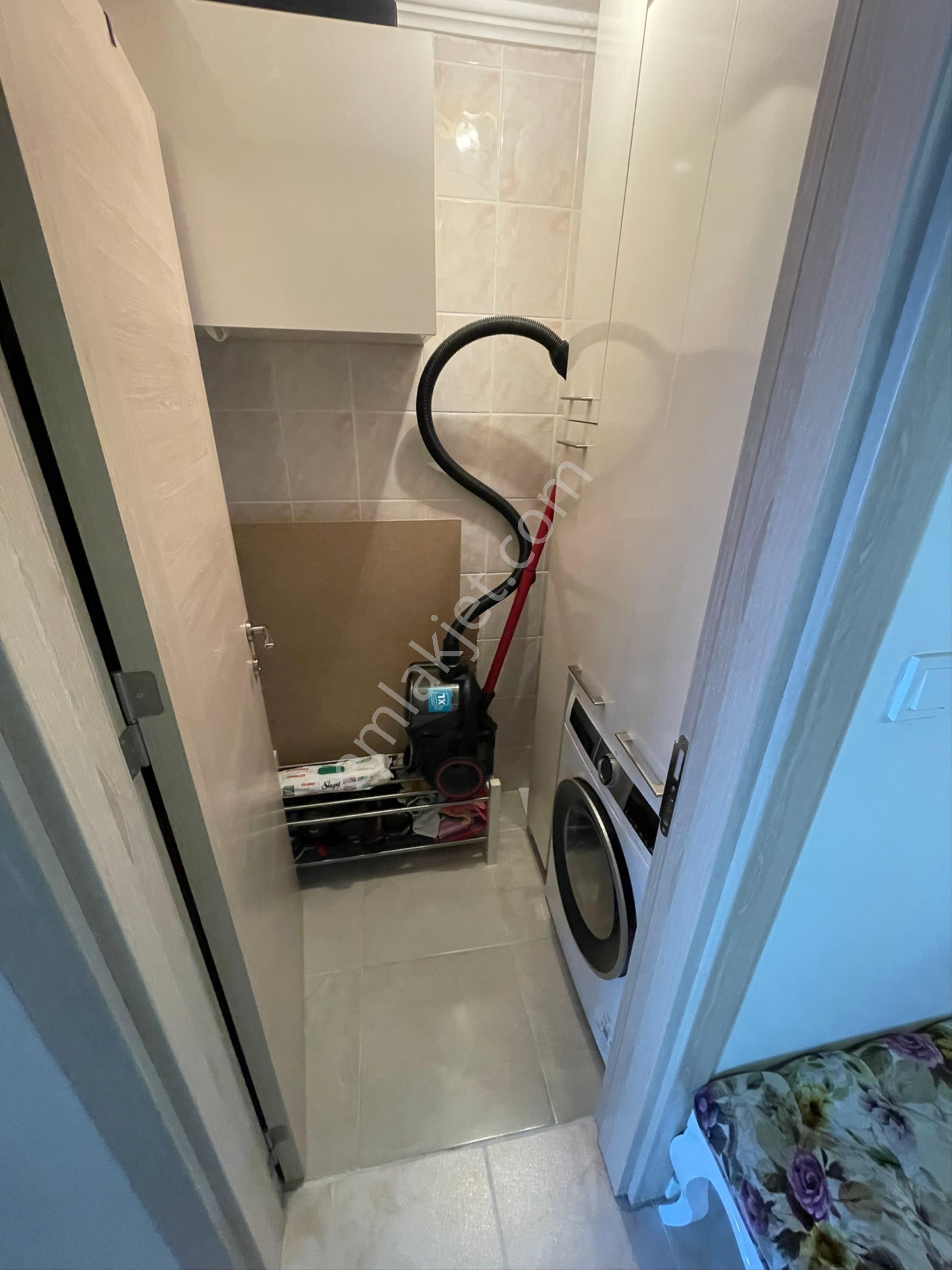 Cevizlidere Caddesine Paralel, Çamaşır Odalı, Full Yapılı 3+1 - Görsel 18