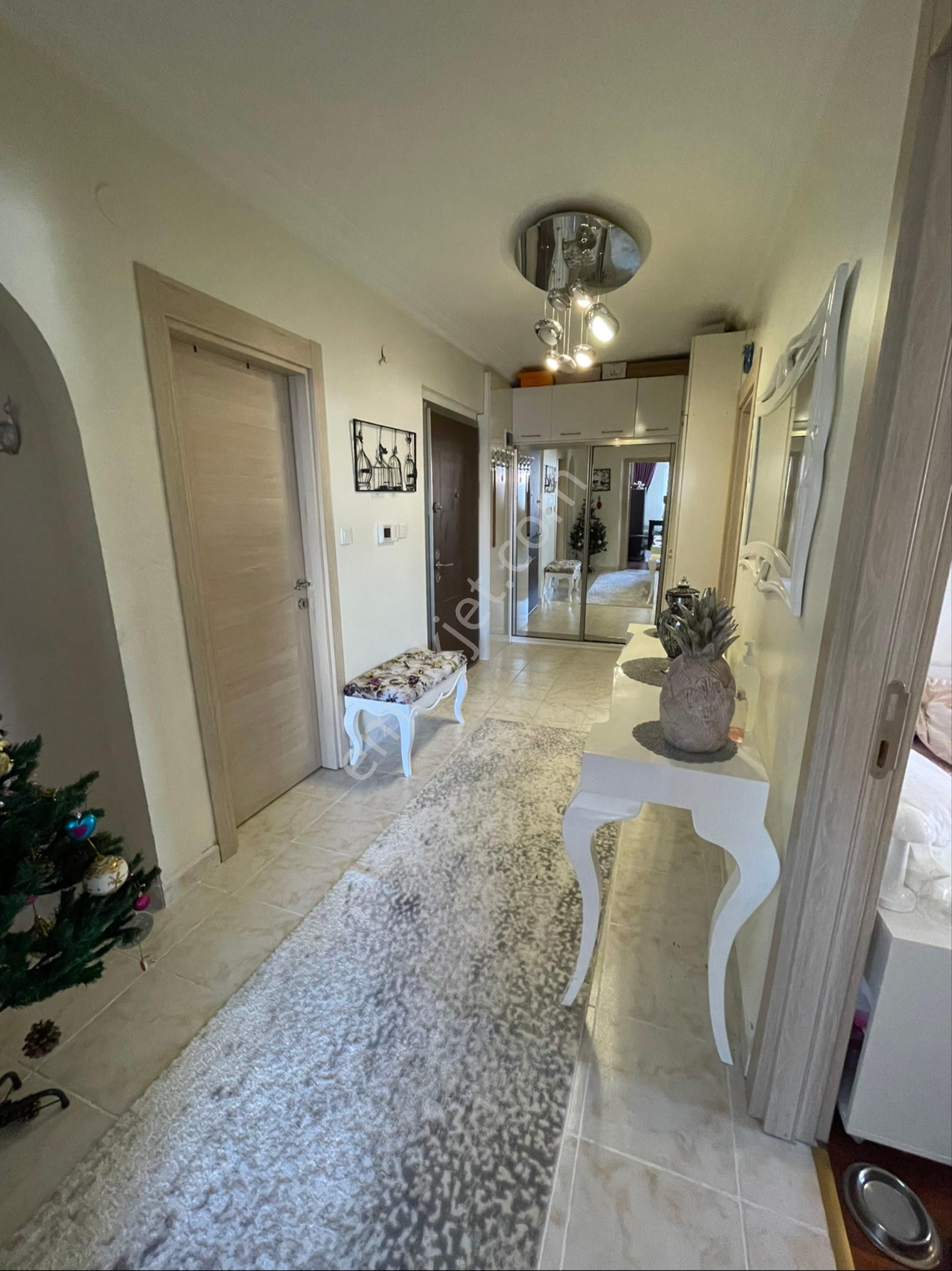 Cevizlidere Caddesine Paralel, Çamaşır Odalı, Full Yapılı 3+1 - Görsel 14