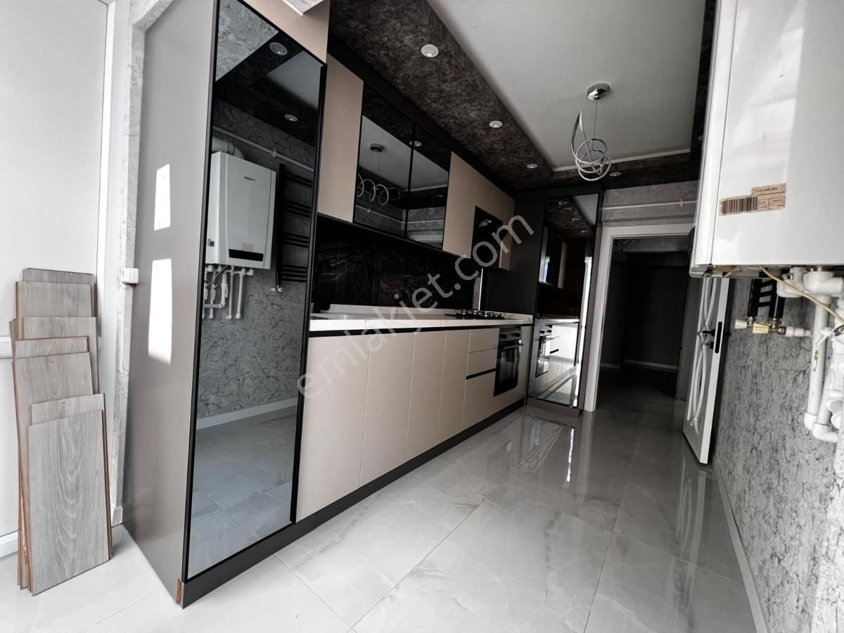 Sincan Mareşal Çakmakda Ara Katta Satılık 3+1 Masrafsız Daire - Görsel 8