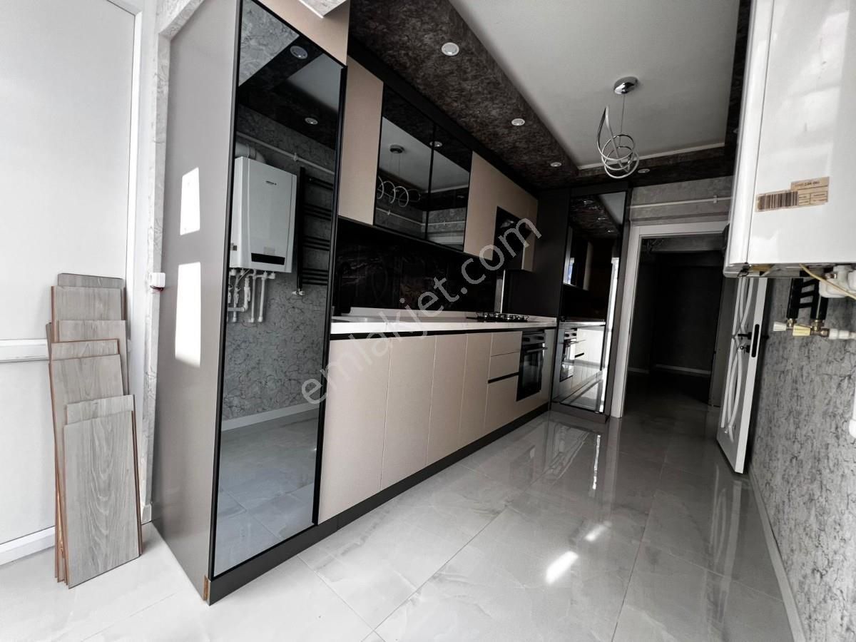 Sincan Mareşal Çakmakda Ara Katta Satılık 3+1 Masrafsız Daire - Görsel 11