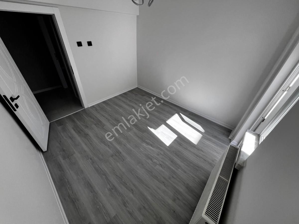 Sincan Mareşal Çakmakda Ara Katta Satılık 3+1 Masrafsız Daire - Görsel 22