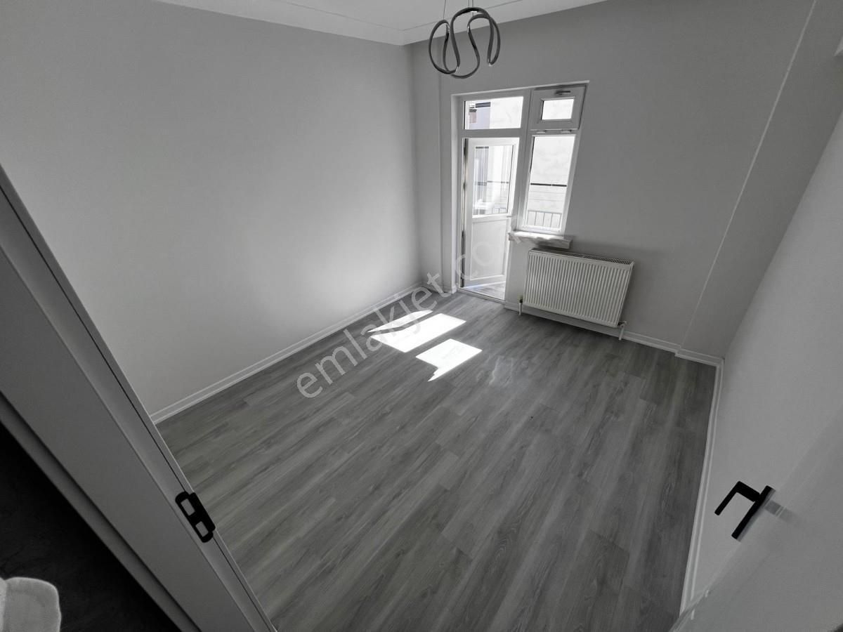 Sincan Mareşal Çakmakda Ara Katta Satılık 3+1 Masrafsız Daire - Görsel 21