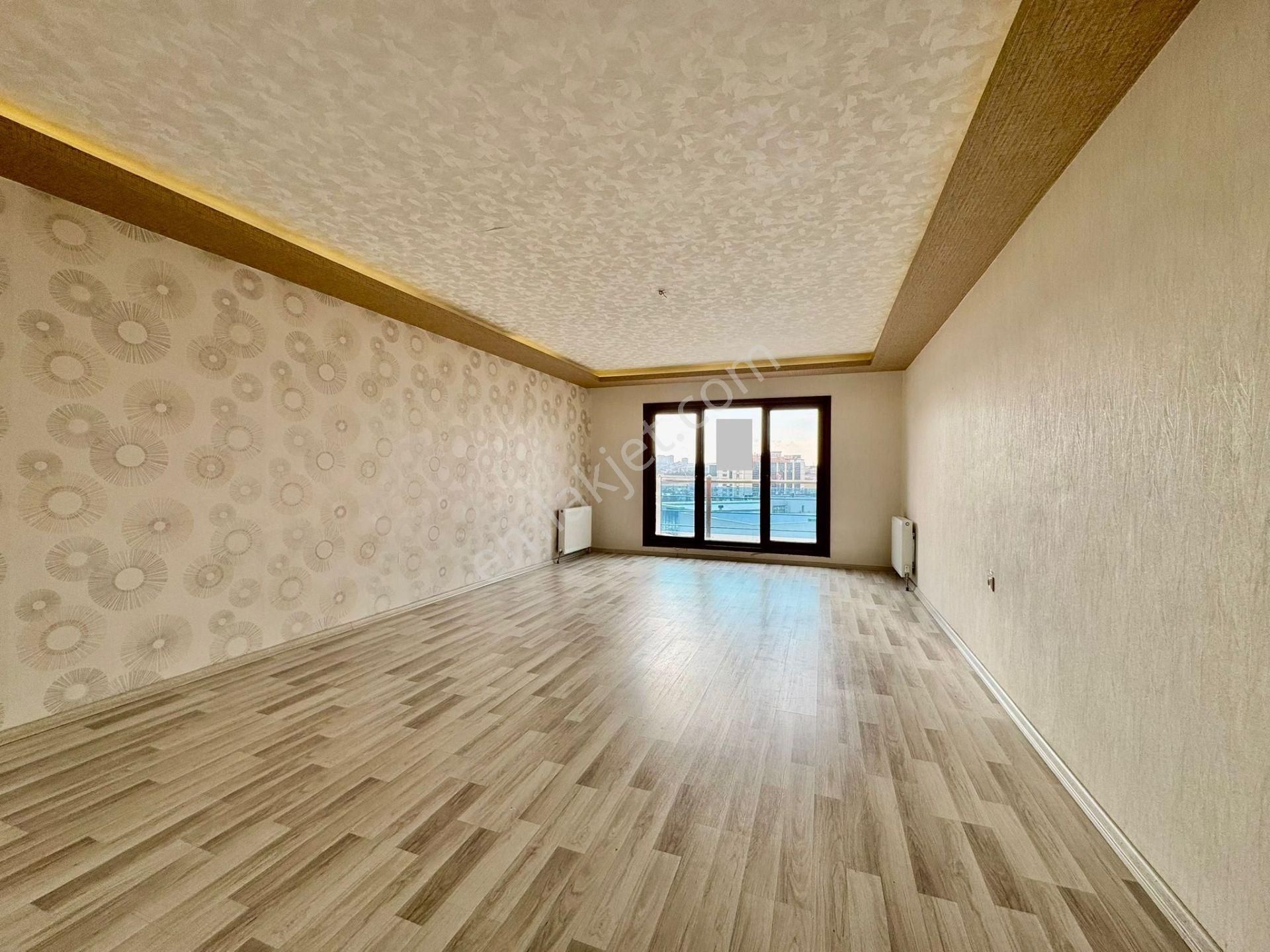 Ufuk Kılıç Emlak'tan Lüx Sitede Çift Banyolu Kilerli Full Yapılı 4+1 Daire - Görsel 9