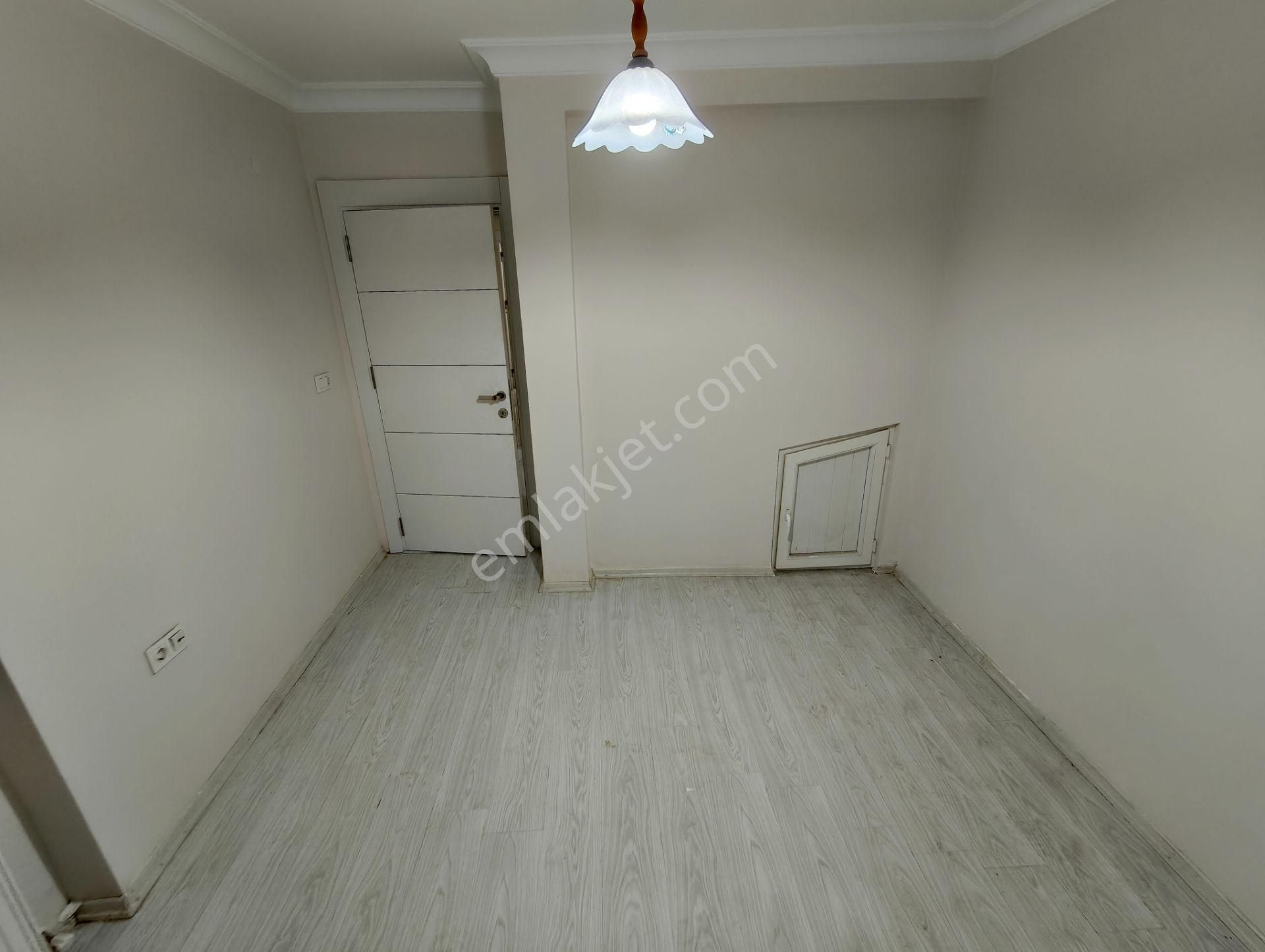 Balcıoğlundan Altıntepsi Mah. Filiz Sokakta Satılık 5 Yıllık Yarı Bodrum Daire - Görsel 9