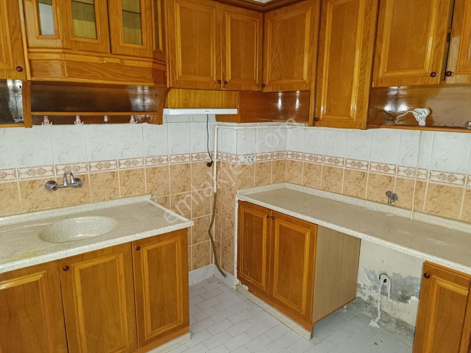 Hacı Kaymakta 3+1 Arakat Geniş Daire - Görsel 17