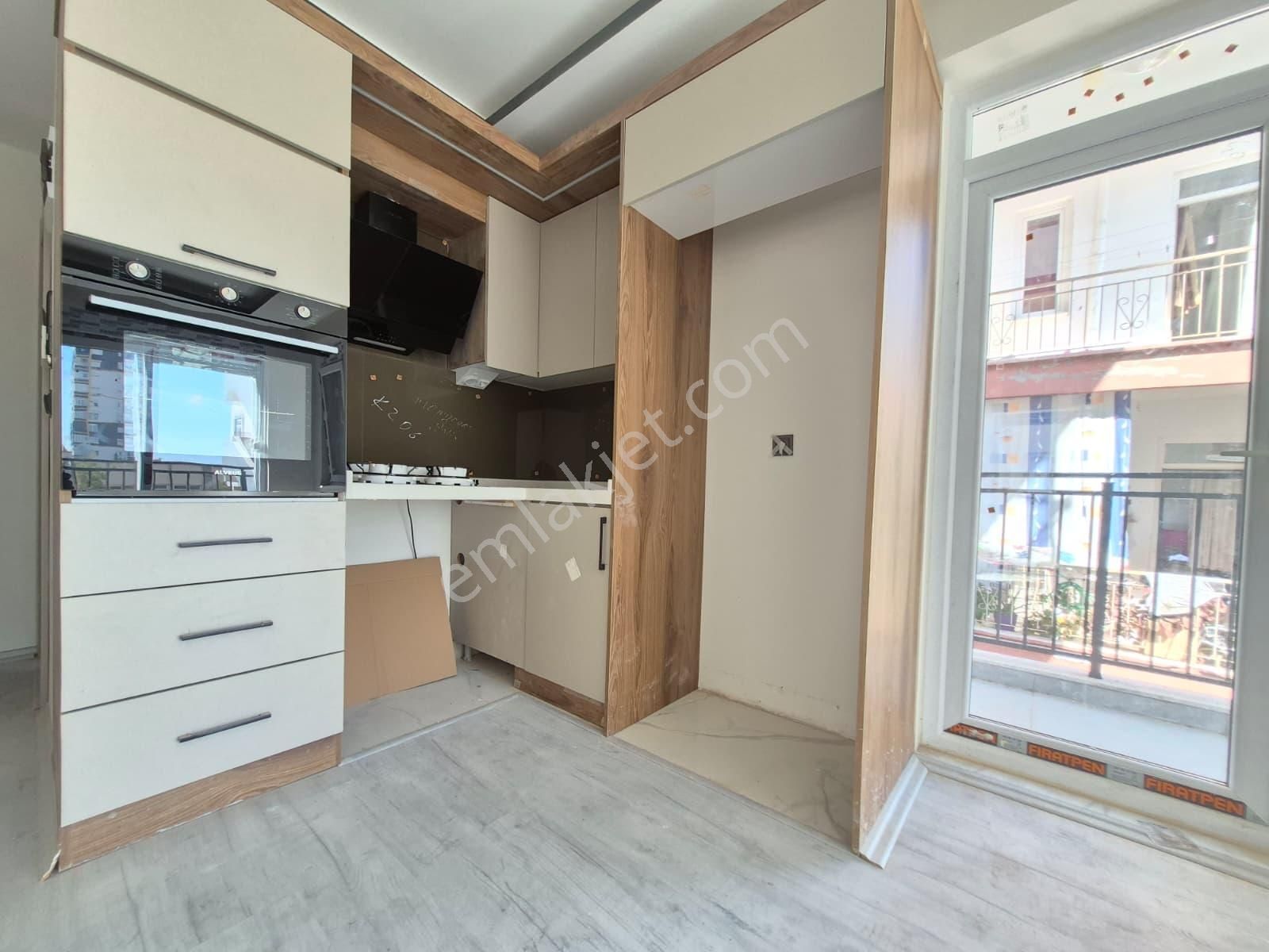 Kuzeyyaka Mahallesinde Sıfır Satılık 2+1 Arakat Daire - Görsel 3