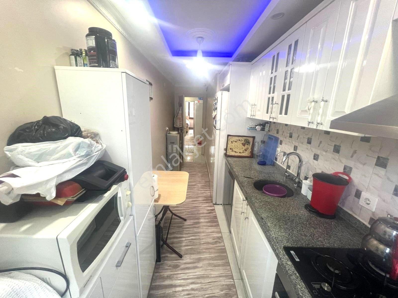 Sefaköy Merkez'de 4+1 150m2 İskanlı Kredili Satılık Dublekss.. - Görsel 11