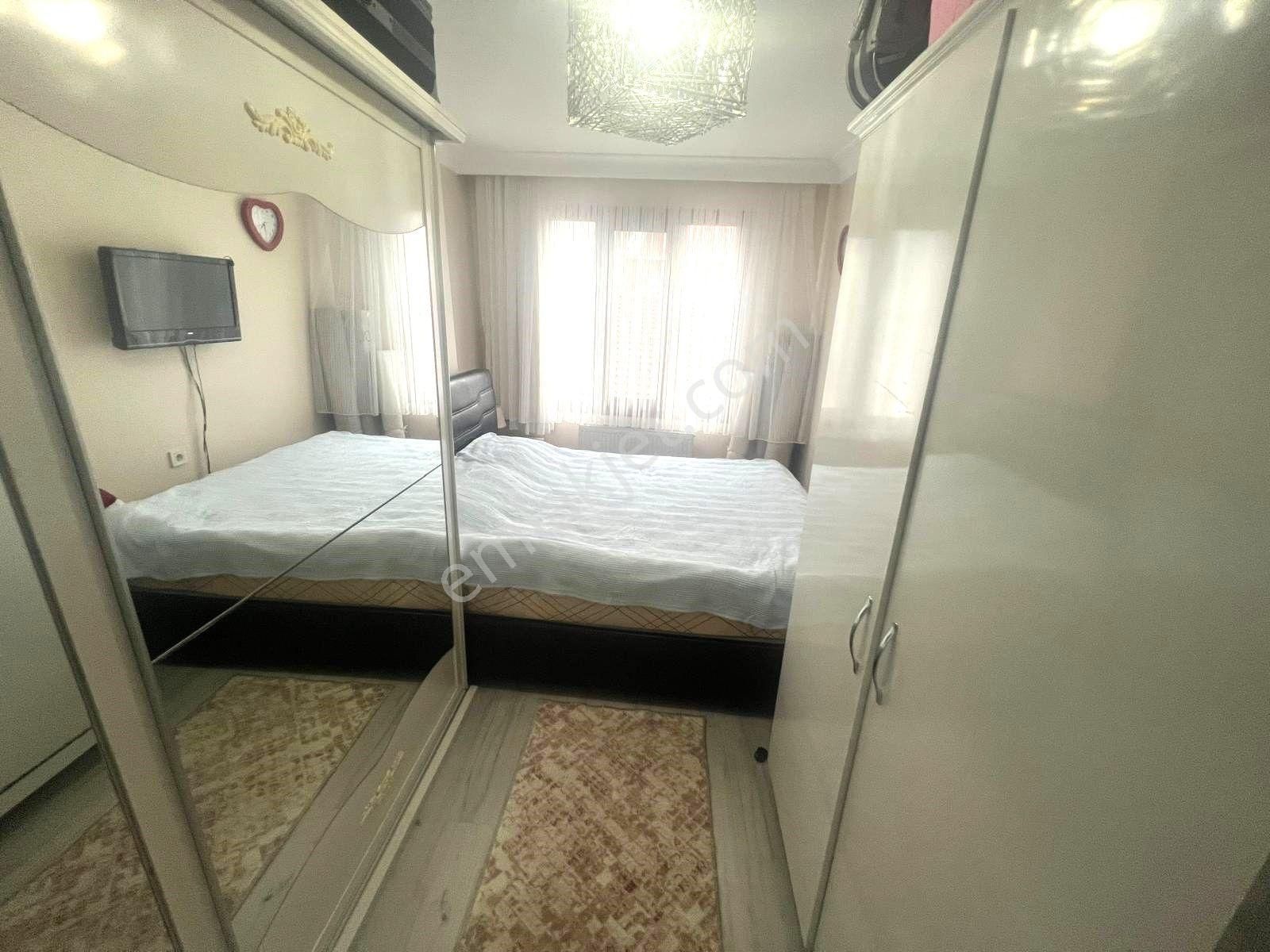 Sefaköy Merkez'de 4+1 150m2 İskanlı Kredili Satılık Dublekss.. - Görsel 13