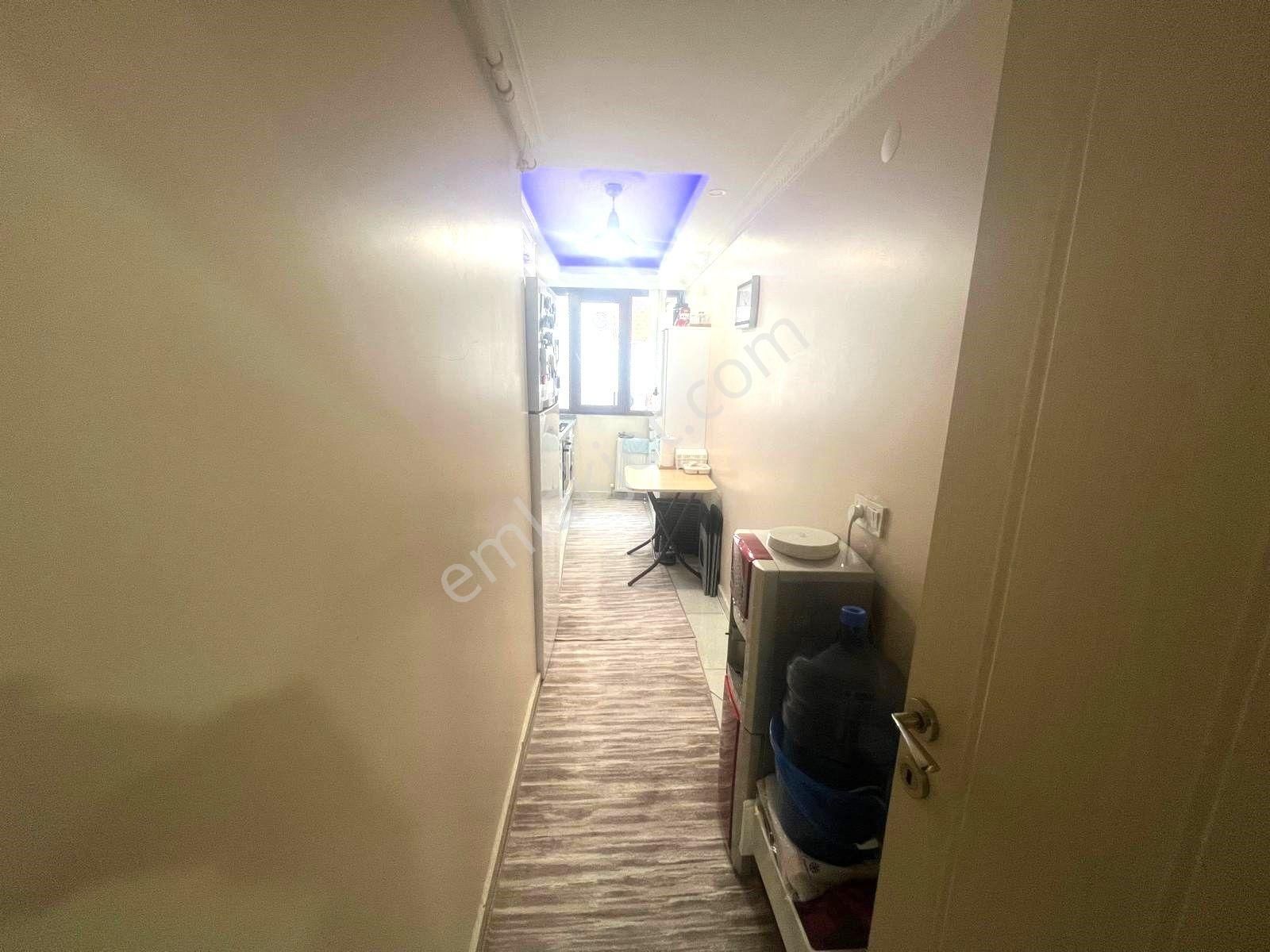 Sefaköy Merkez'de 4+1 150m2 İskanlı Kredili Satılık Dublekss.. - Görsel 8