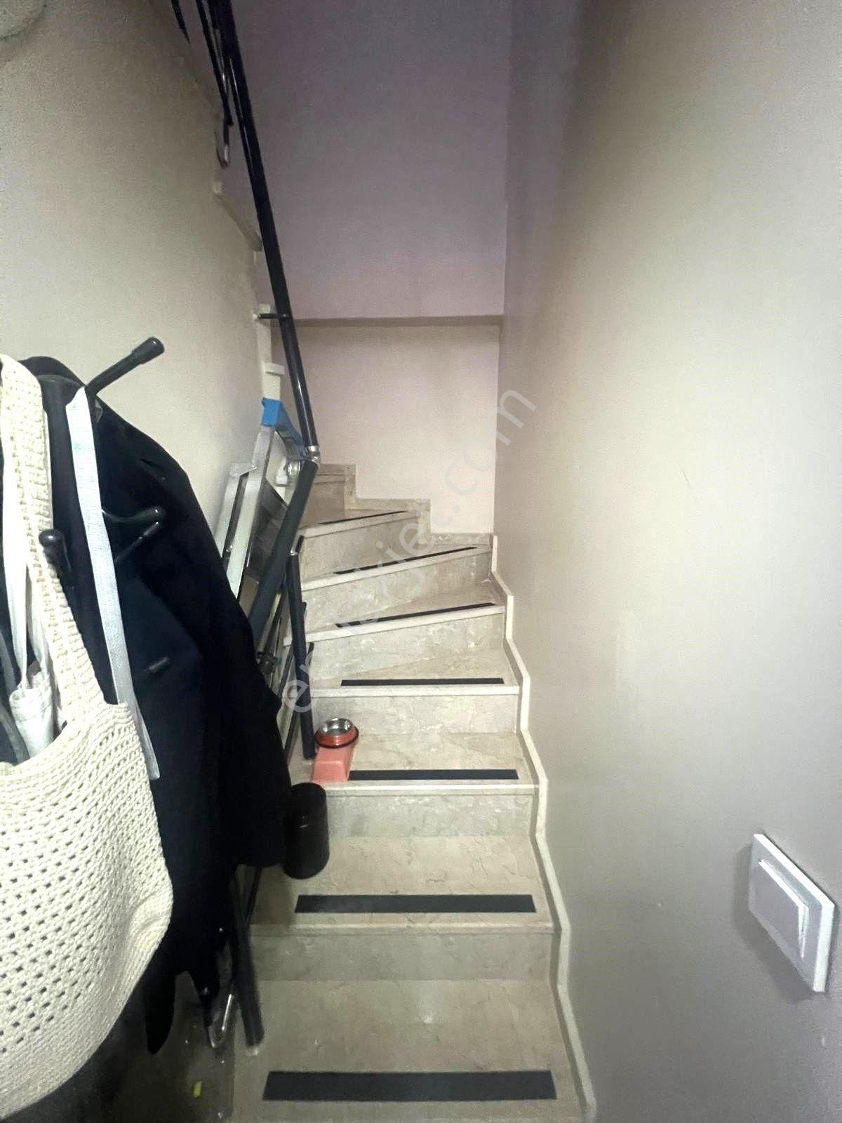 Sefaköy Merkez'de 4+1 150m2 İskanlı Kredili Satılık Dublekss.. - Görsel 23