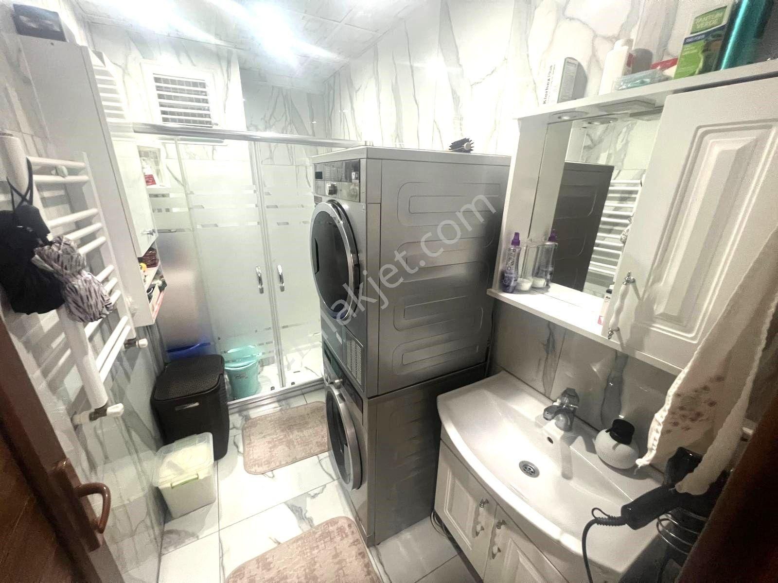 Sefaköy Merkez'de 4+1 150m2 İskanlı Kredili Satılık Dublekss.. - Görsel 19